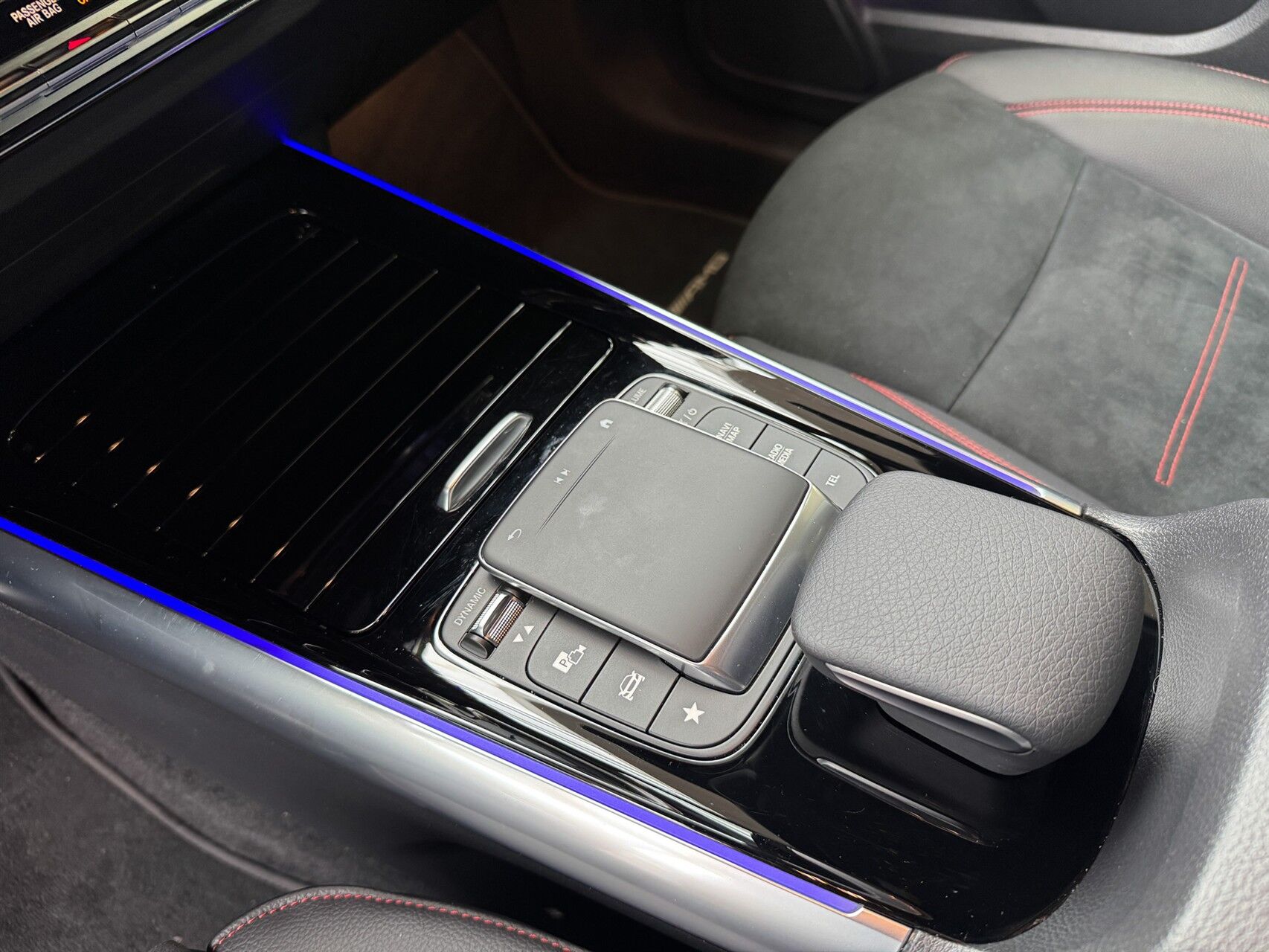 Billede af Mercedes-Benz EQA 250+ EL AMG Line 190HK 5d Aut.