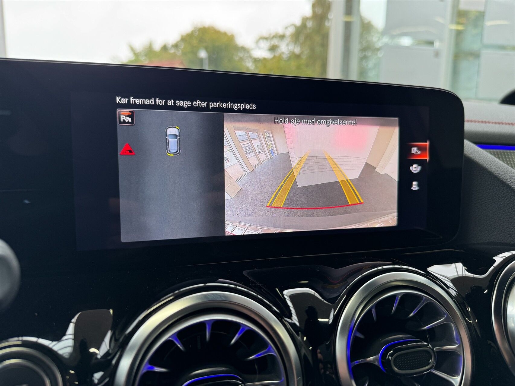Billede af Mercedes-Benz EQA 250+ EL AMG Line 190HK 5d Aut.