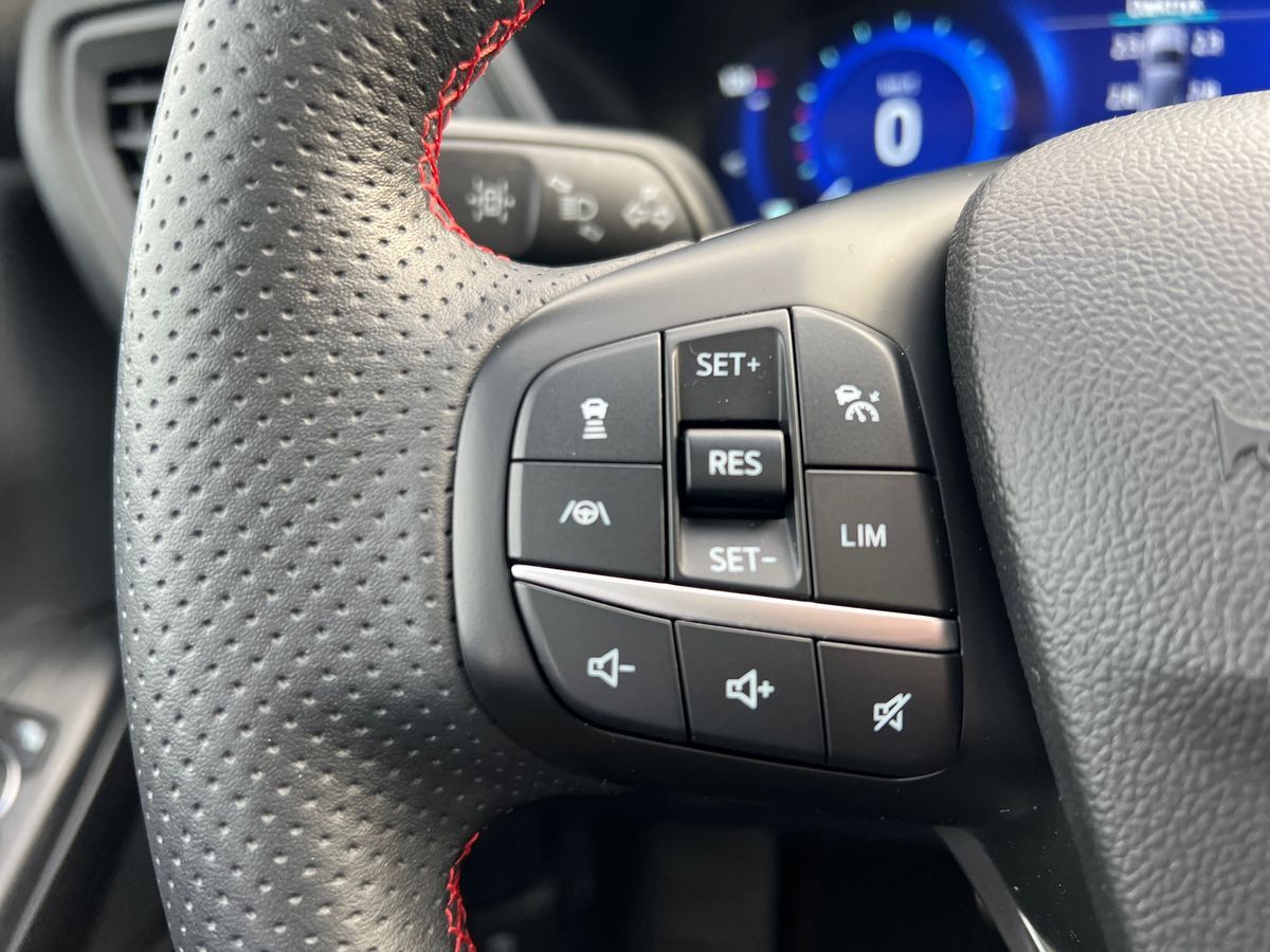 Billede af Ford Kuga 2,5 Plugin-hybrid ST-Line X CVT 225HK 5d Trinl. Gear