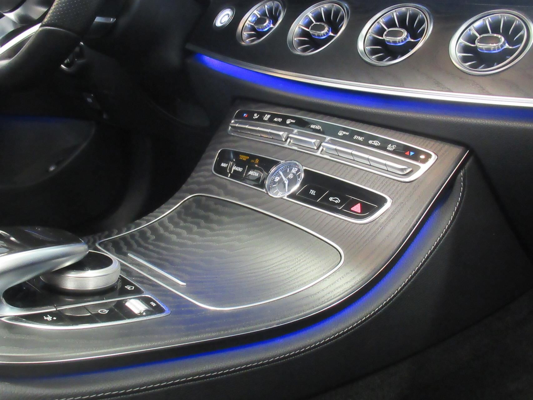 Billede af Mercedes-Benz E450 3,0 AMG Line 4Matic 9G-Tronic 367HK Cabr. Aut.