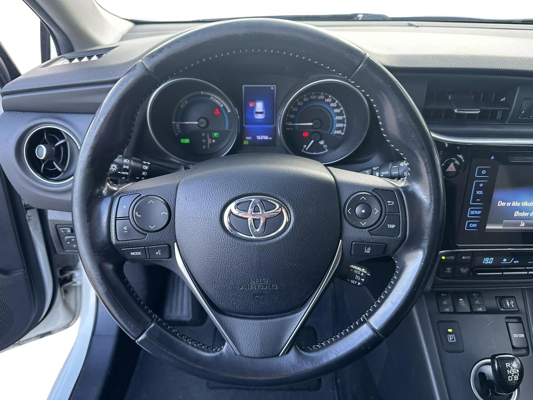 Billede af Toyota Auris Touring Sports 1,8 Hybrid Prestige 136HK Stc Aut.