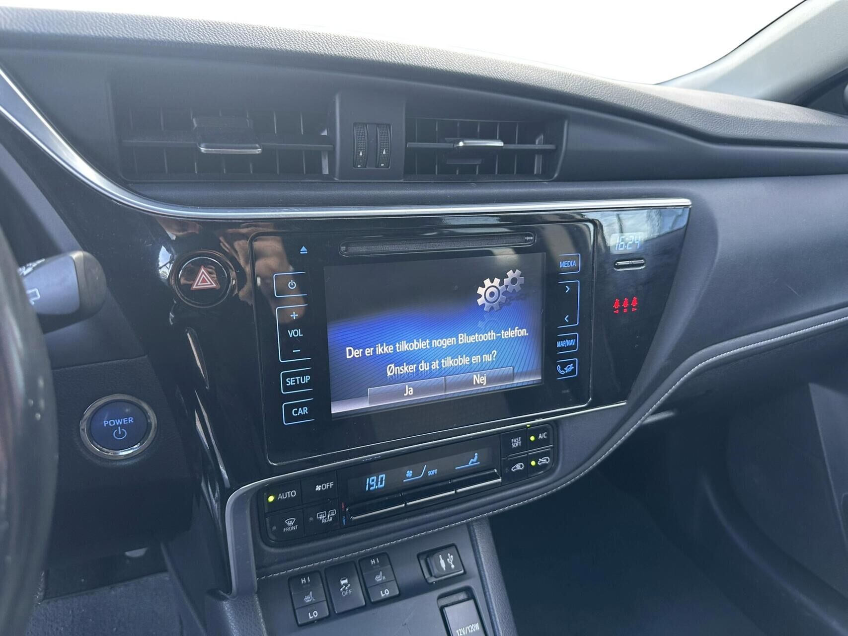 Billede af Toyota Auris Touring Sports 1,8 Hybrid Prestige 136HK Stc Aut.