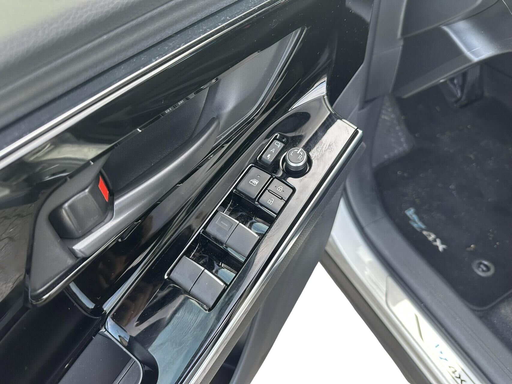 Billede af Toyota BZ4X EL Active Design AWD 218HK 5d Aut.