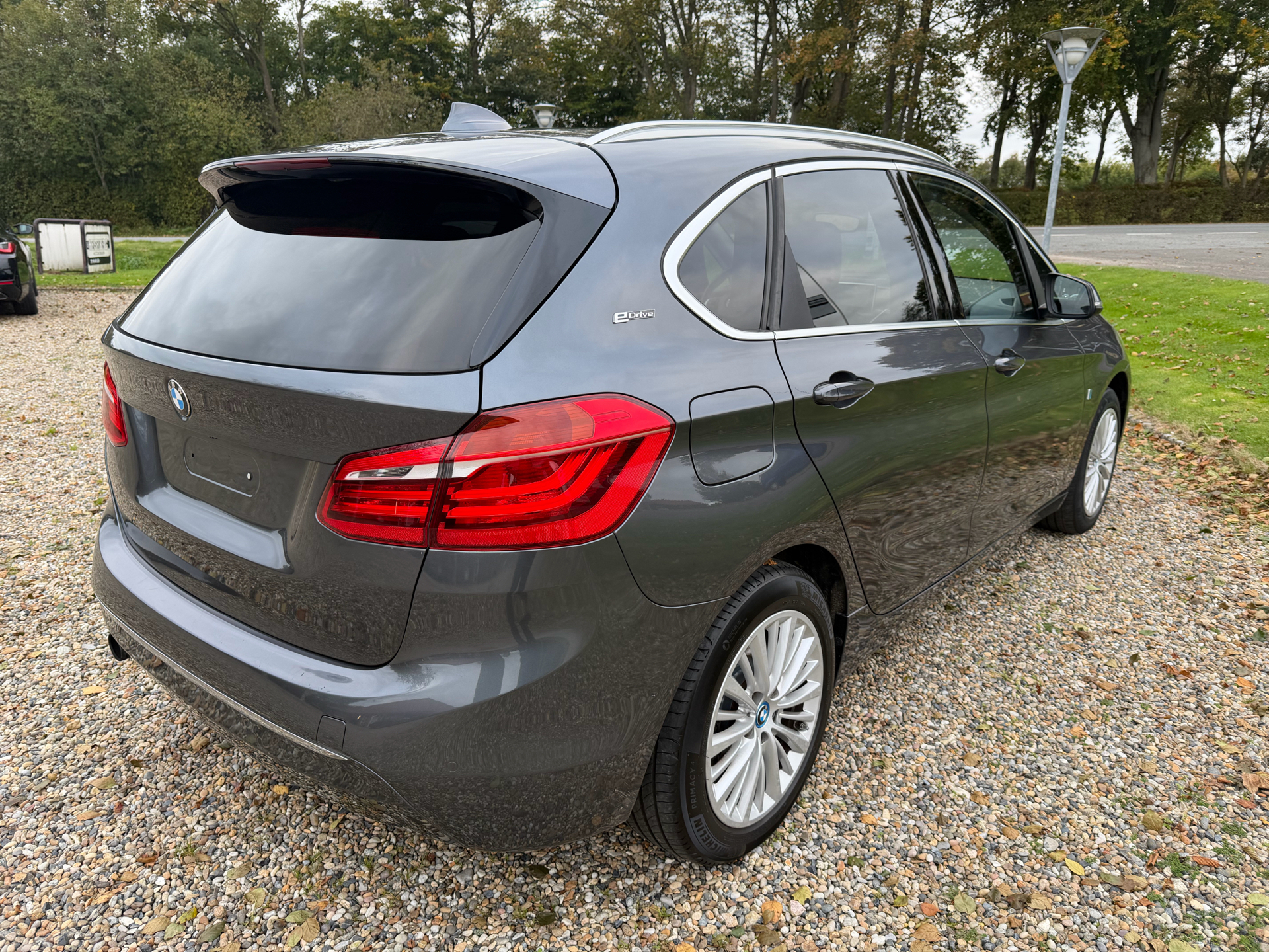 Billede af BMW 225xe Active Tourer 1,5 Plugin-hybrid iPerformance XDrive Steptronic 224HK Stc 8g Aut.