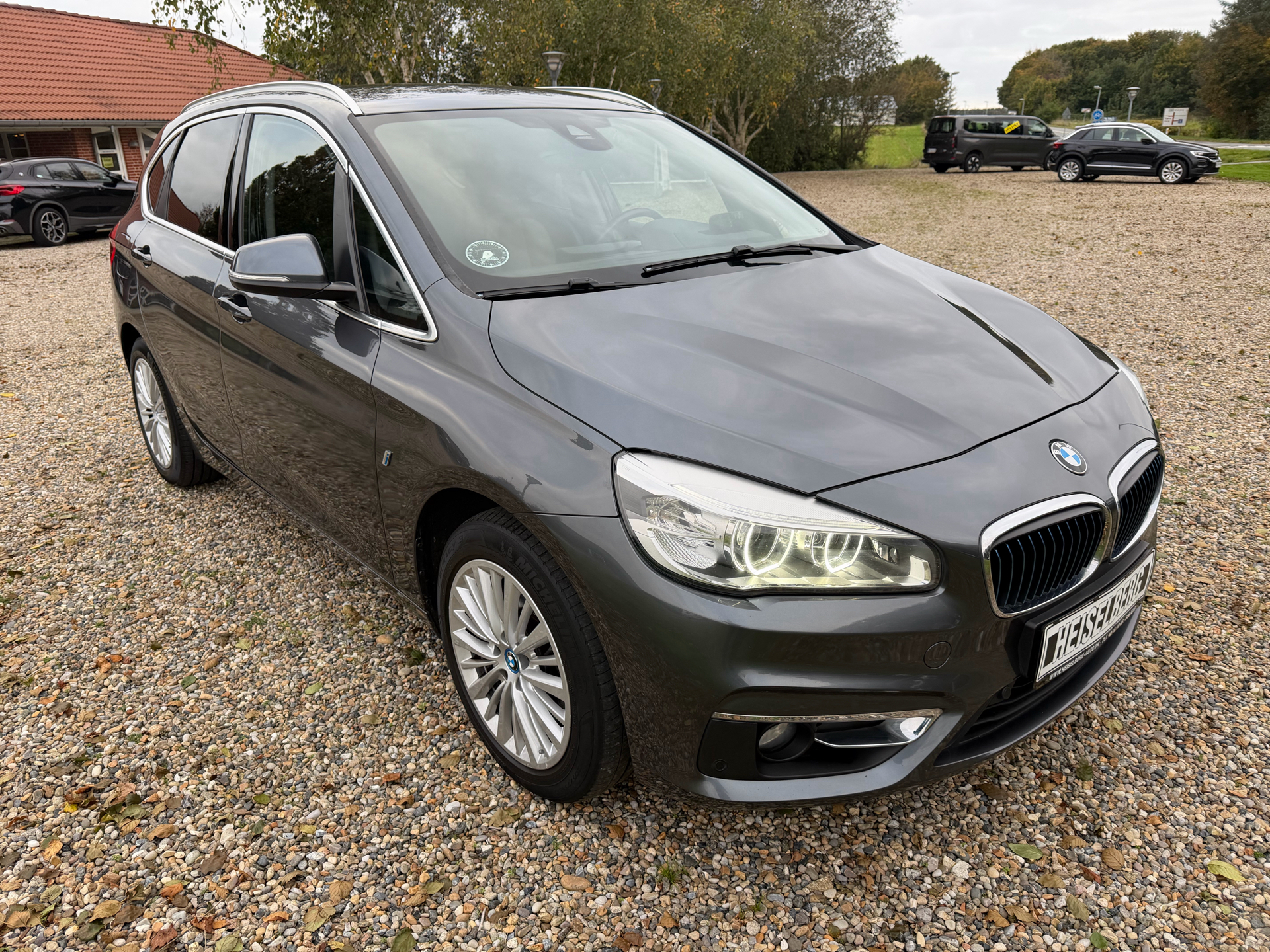 Billede af BMW 225xe Active Tourer 1,5 Plugin-hybrid iPerformance XDrive Steptronic 224HK Stc 8g Aut.
