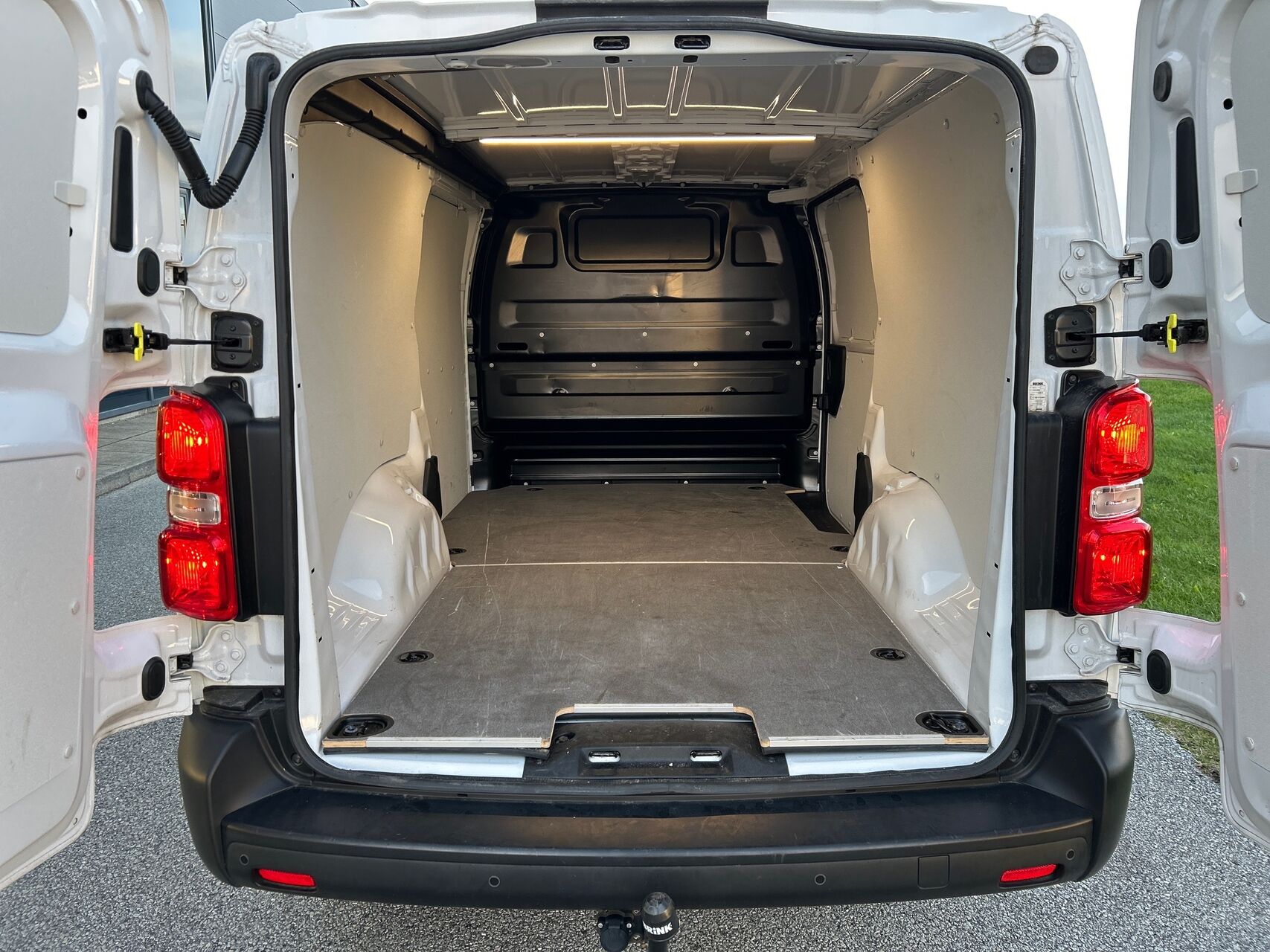 Billede af Toyota Proace Long 2,0 D Comfort 144HK Van 6g