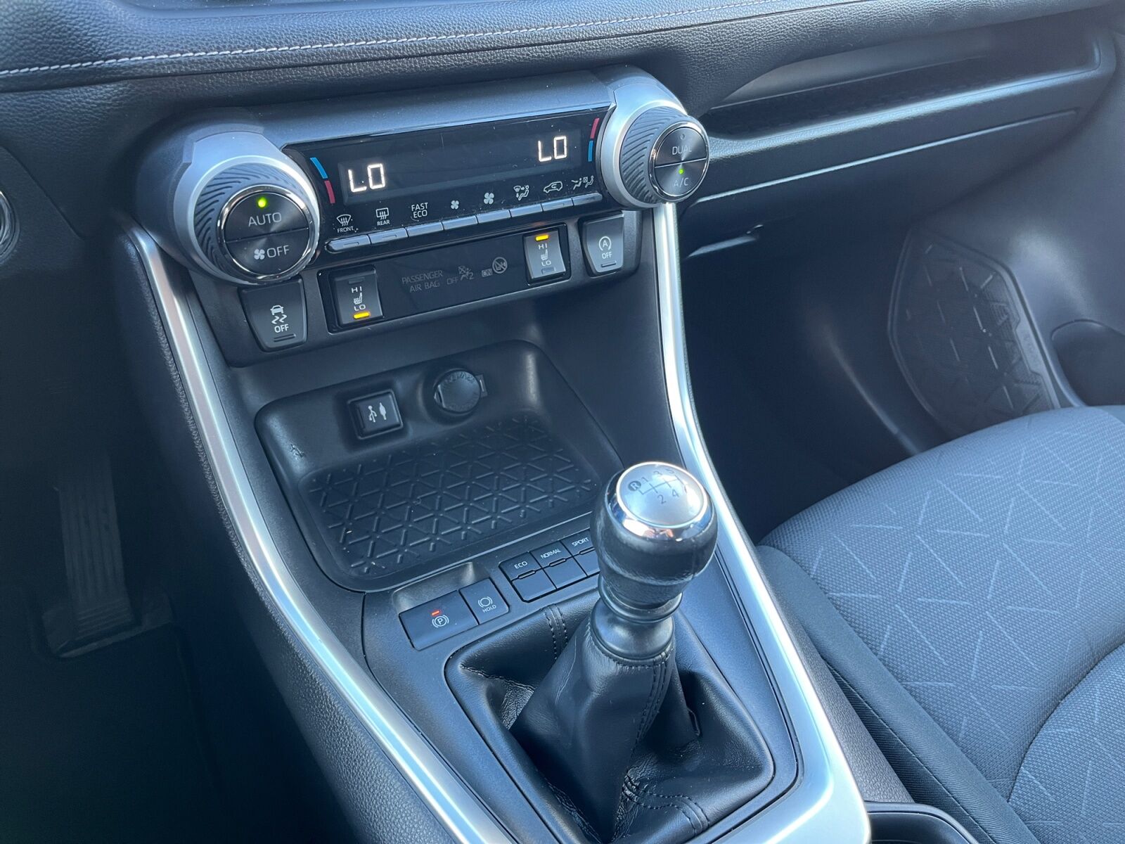 Billede af Toyota RAV4 2,0 T3 175HK 5d 6g