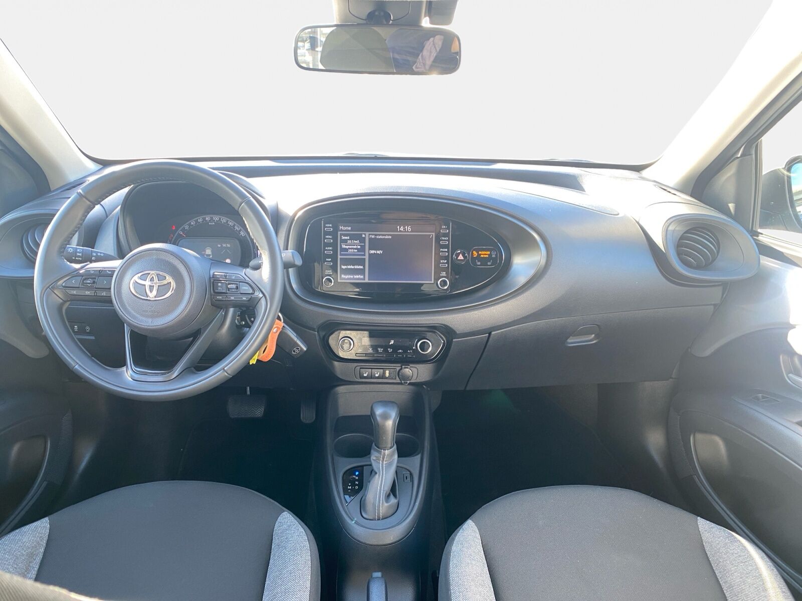 Billede af Toyota Aygo X 1,0 VVT-I Active 72HK 5d Aut.