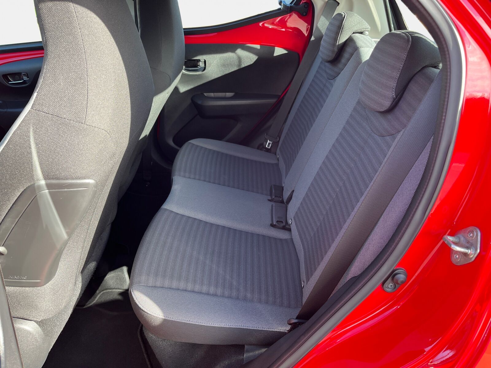 Billede af Toyota Aygo 1,0 VVT-I X-plore DAB+ 72HK 5d