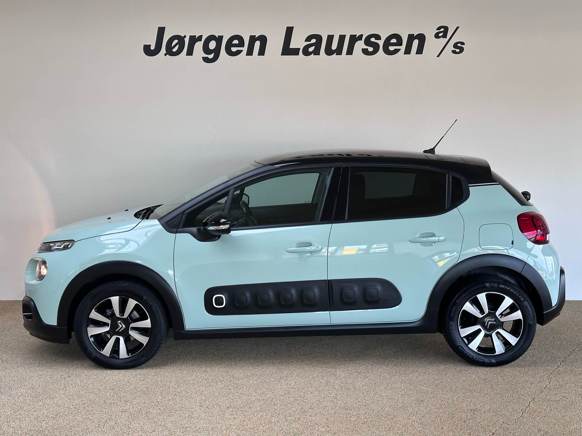 Billede af Citroën C3 1,2 PureTech Triumph 82HK 5d