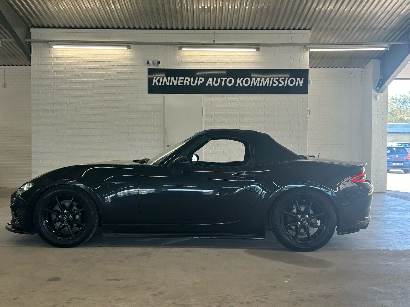 Billede af Mazda MX-5 1,5 Skyactiv-G Sky m. Edition-pakke 132HK Cabr. 6g