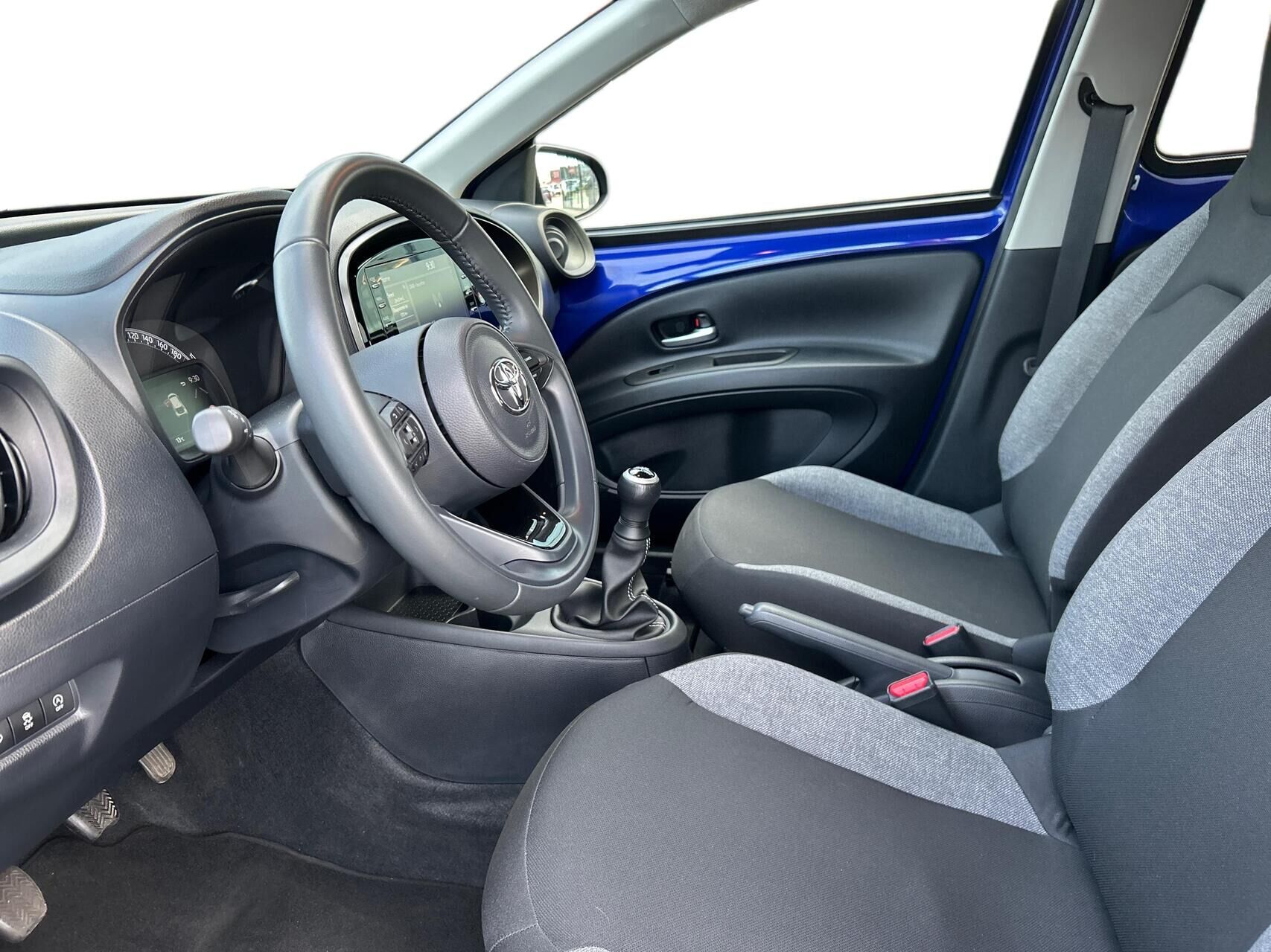 Billede af Toyota Aygo X 1,0 VVT-I Active 72HK 5d