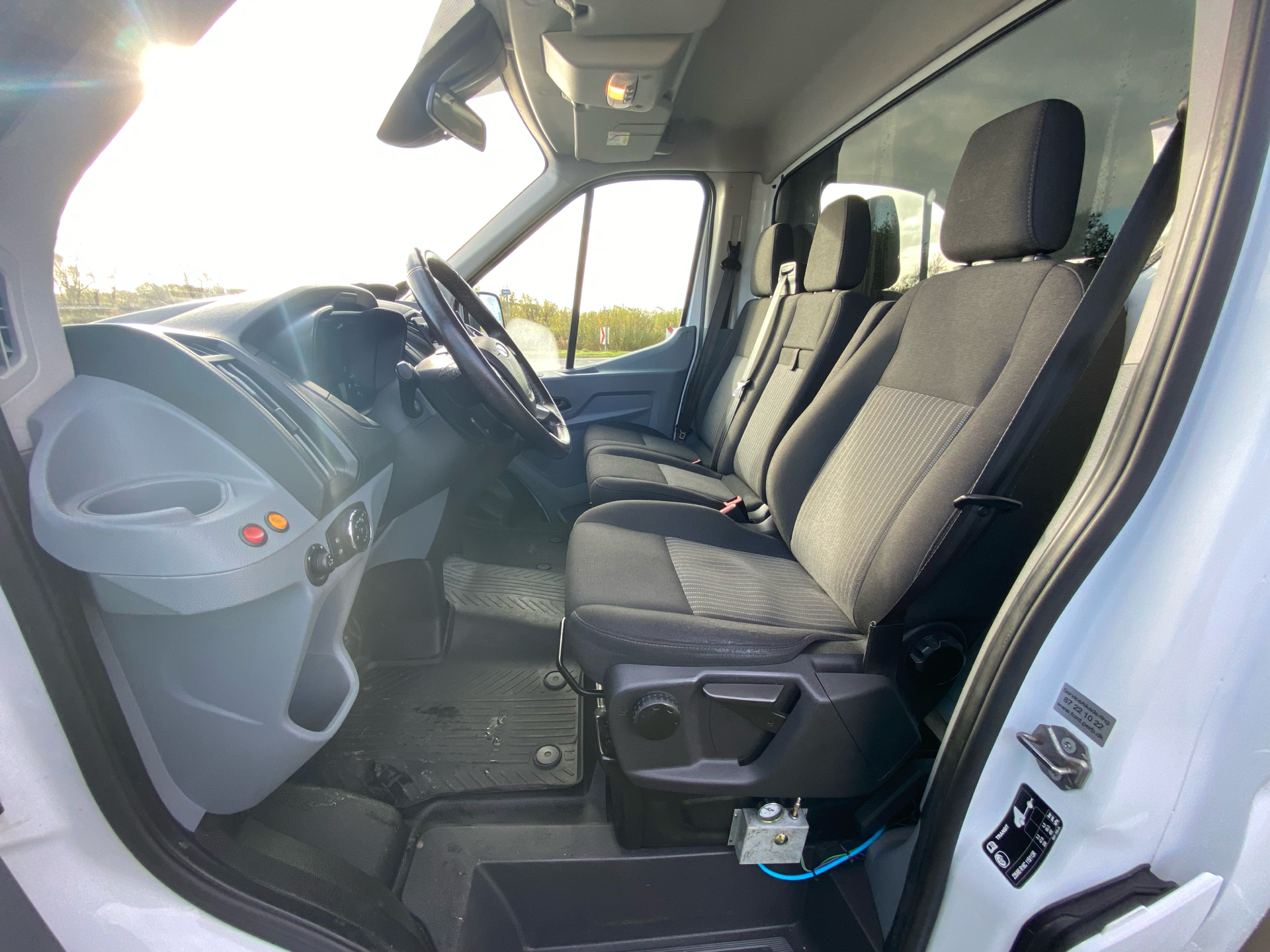 Billede af Ford Transit 350 L3H1 2,0 TDCi Trend RWD 170HK Ladv./Chas. 6g