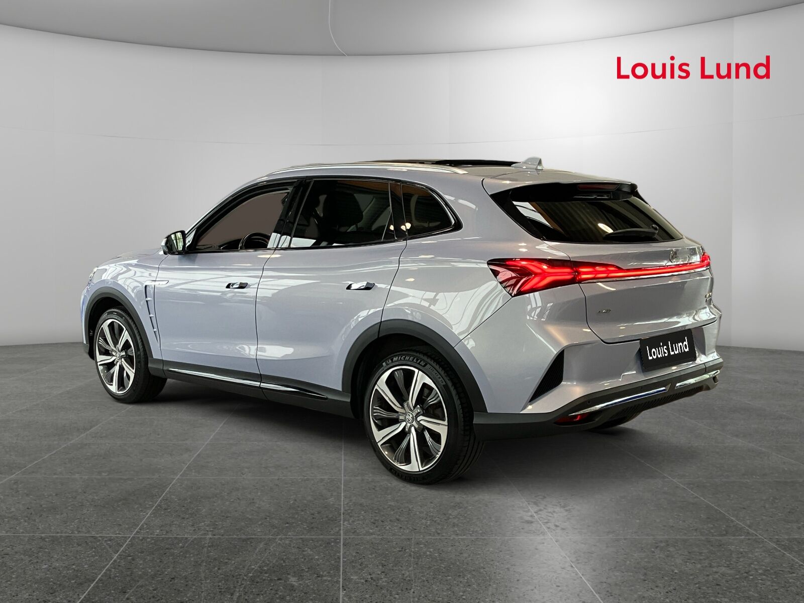 Billede af MG Marvel R EL Performance 4x4 288HK 5d Aut.