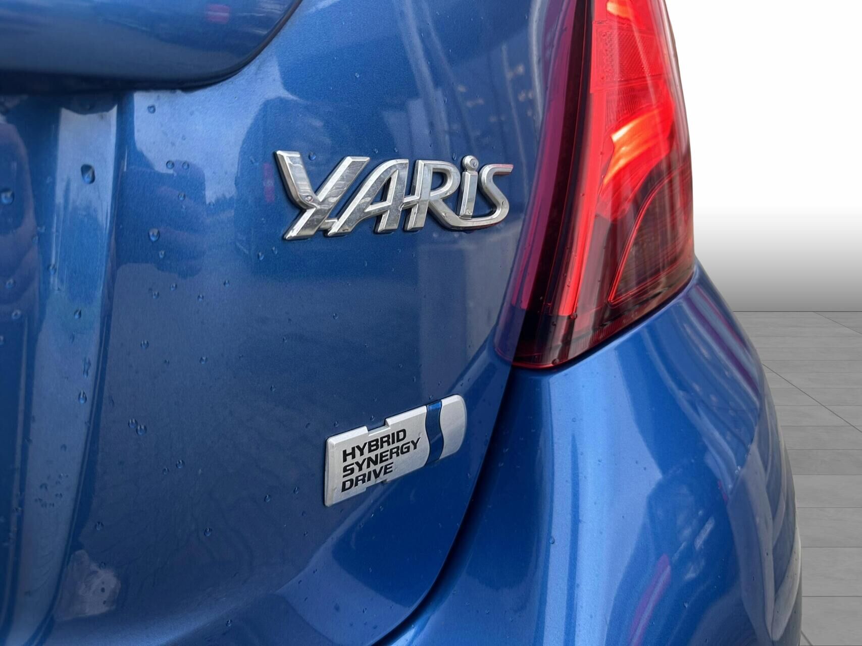 Billede af Toyota Yaris 1,5 Hybrid H2 Style E-CVT 100HK 5d Trinl. Gear