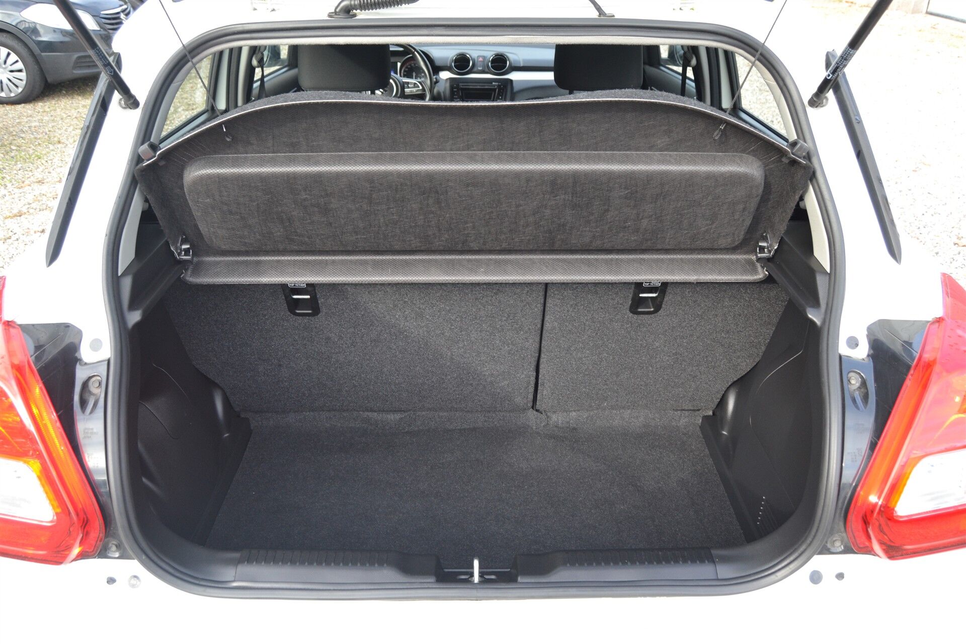 Billede af Suzuki Swift 1,2 Dualjet Club AEB Gold 90HK 5d