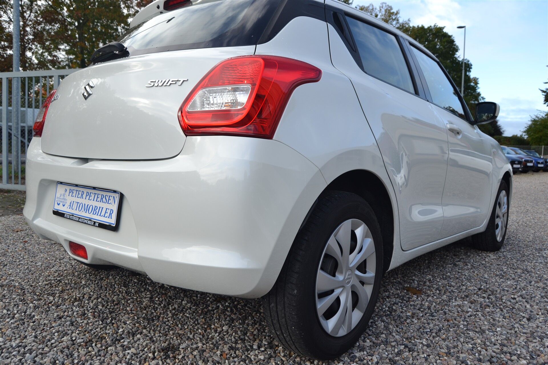 Billede af Suzuki Swift 1,2 Dualjet Club AEB Gold 90HK 5d