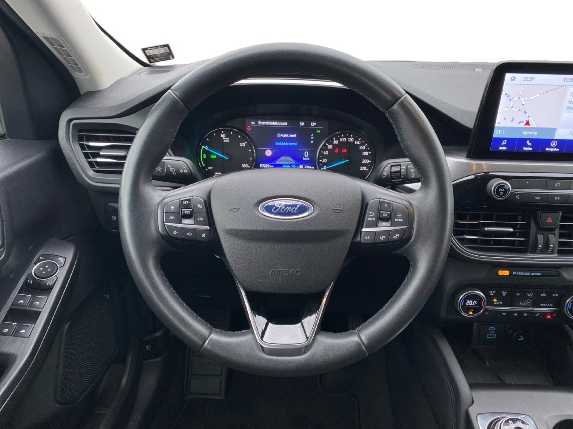 Billede af Ford Kuga 2,5 Plugin-hybrid Titanium X CVT 225HK 5d Trinl. Gear