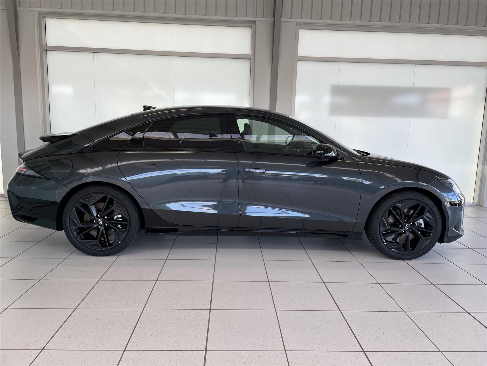 Billede af Hyundai Ioniq 6 Electric 77,4 kWh Ultimate 229HK Aut.