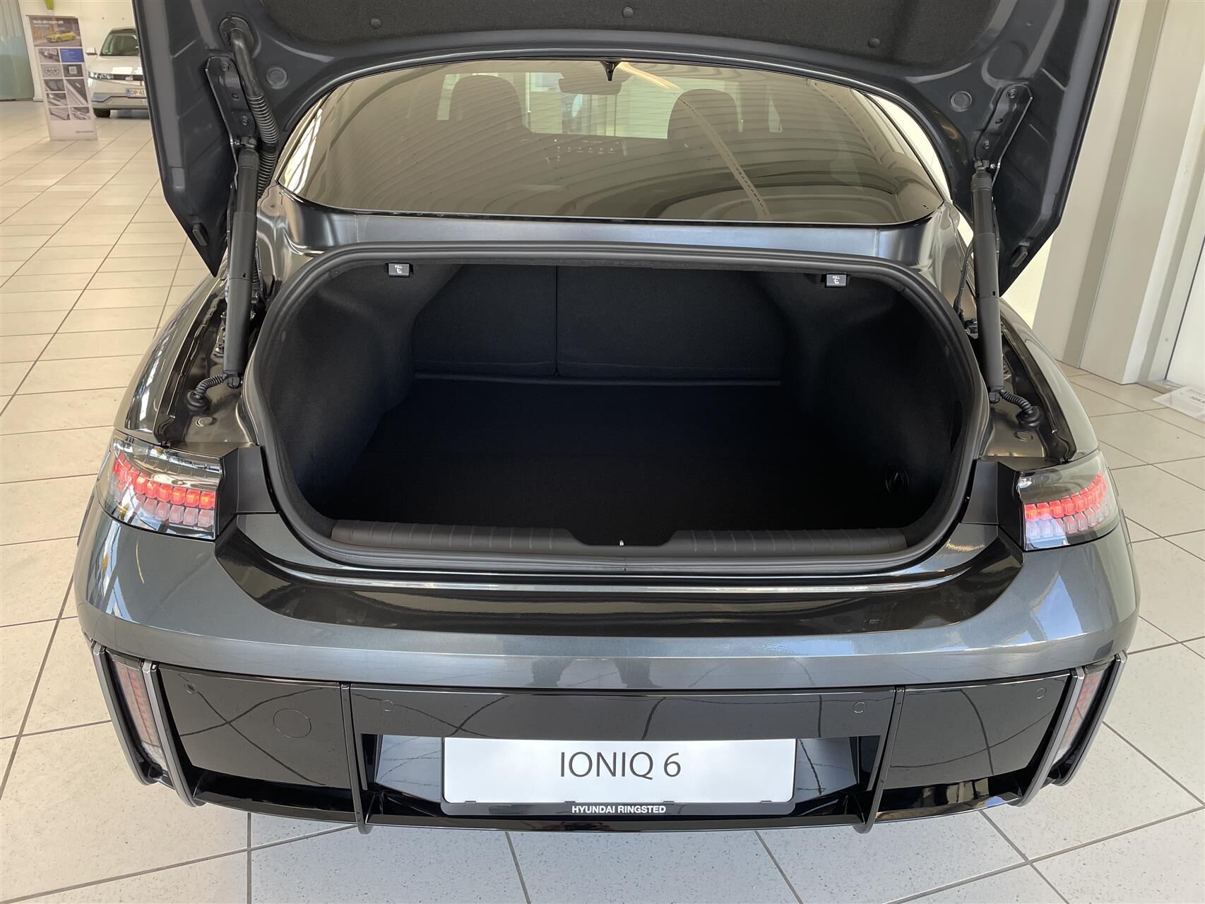 Billede af Hyundai Ioniq 6 Electric 77,4 kWh Ultimate 229HK Aut.