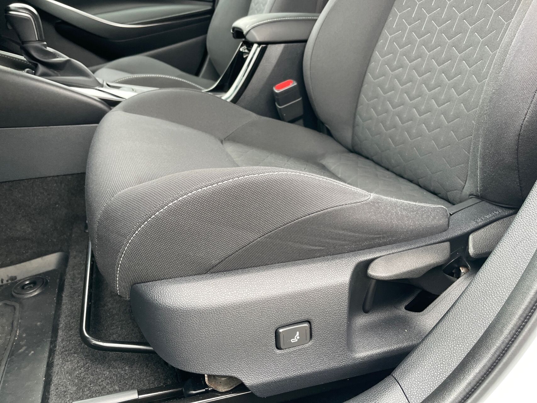 Billede af Toyota Corolla Touring Sports 1,8 Hybrid H3 E-CVT 122HK Van Trinl. Gear