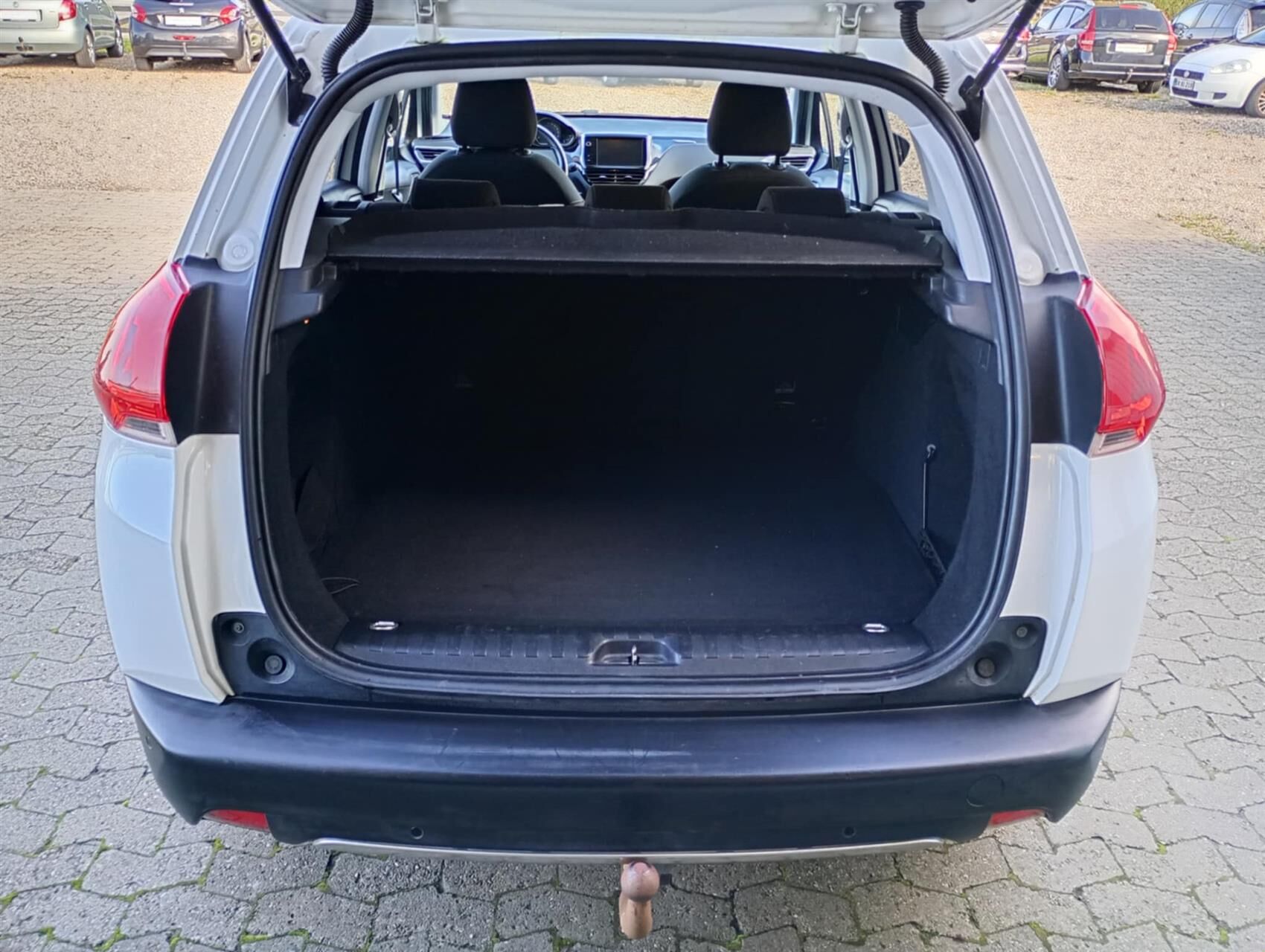 Billede af Peugeot 2008 1,2 VTi Style 82HK