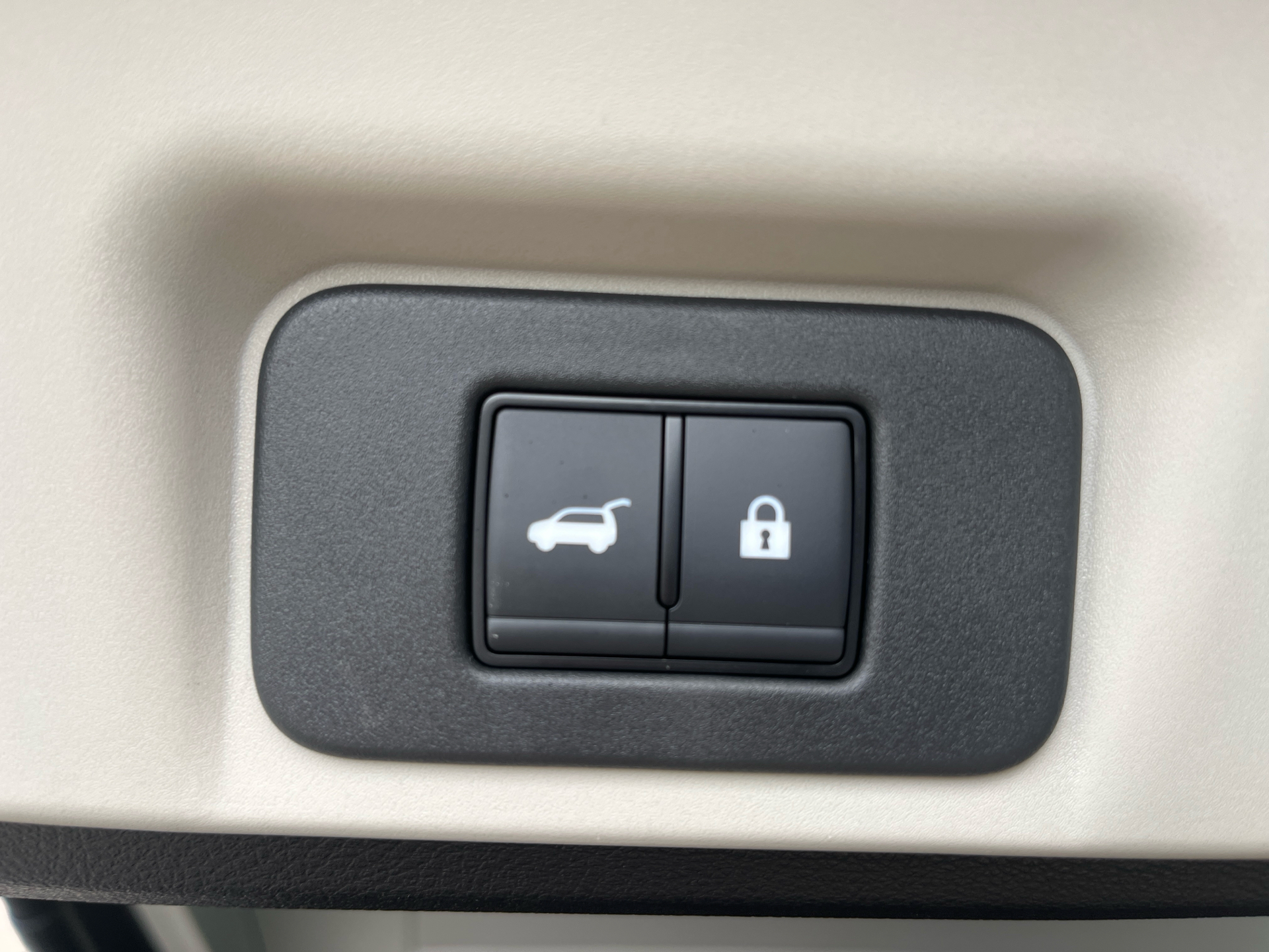 Billede af Nissan Ariya EL Evolve e-4orce 301HK 5d Aut.