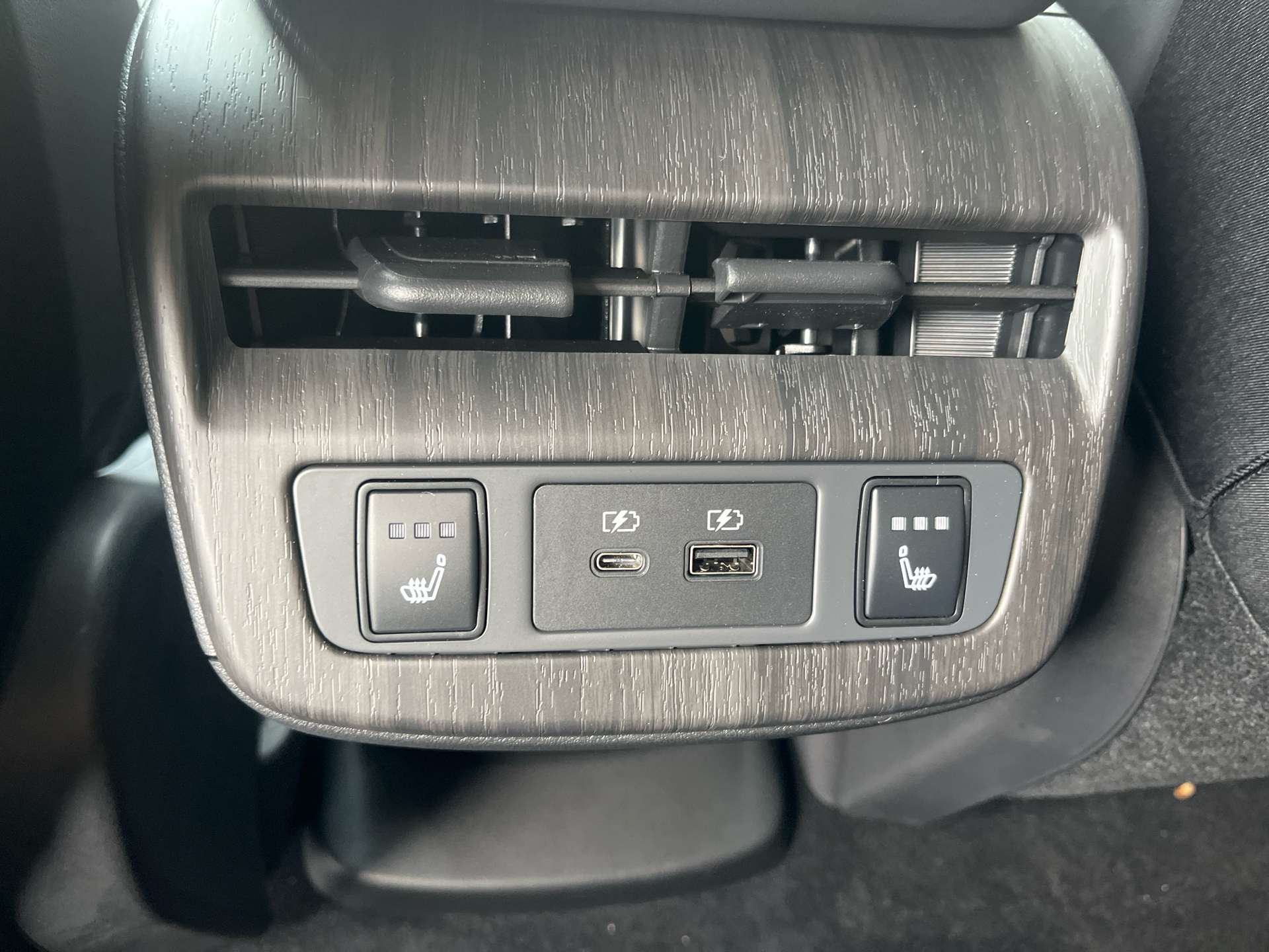 Billede af Nissan Ariya EL Evolve e-4orce 301HK 5d Aut.