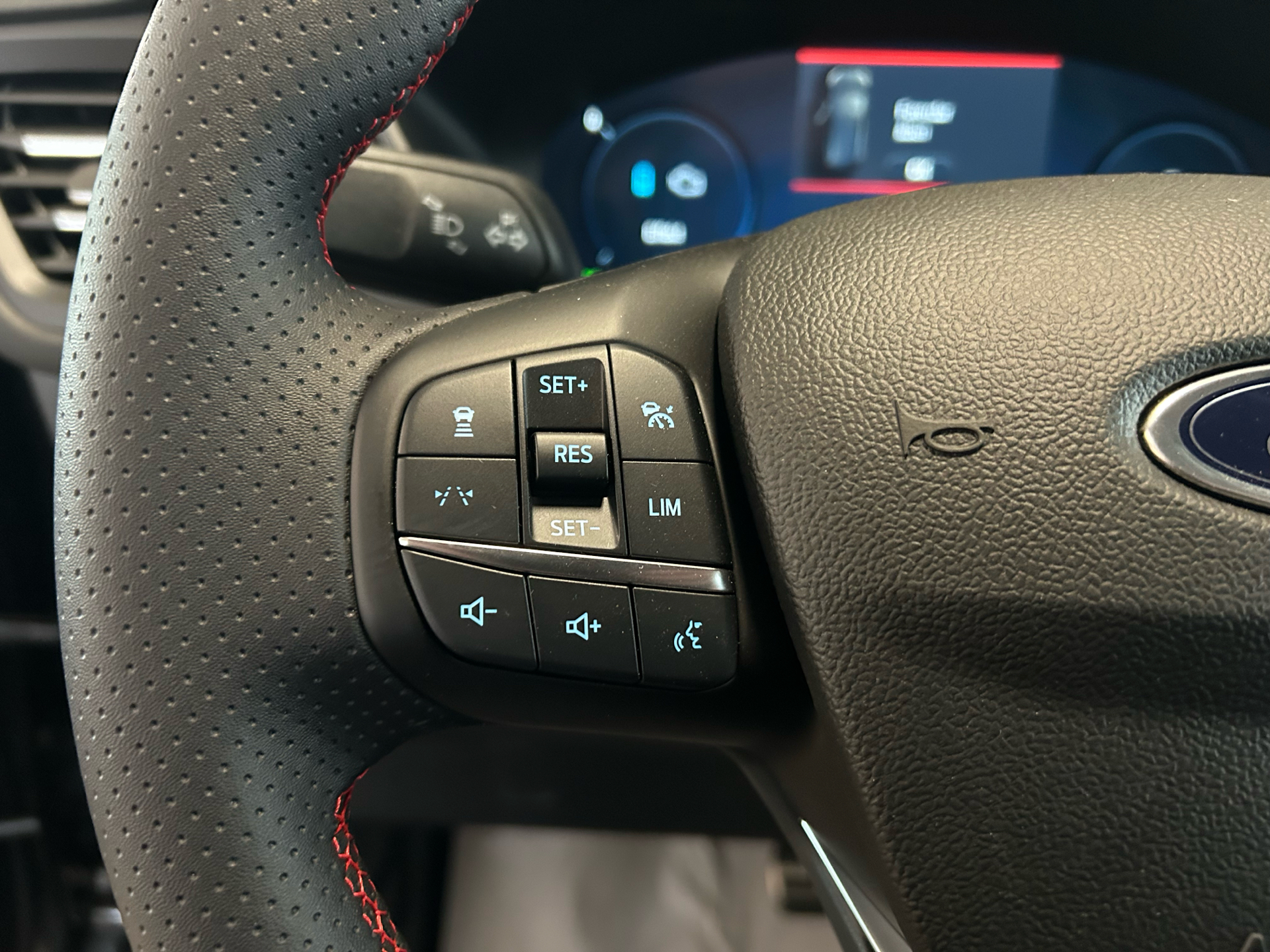 Billede af Ford Kuga 2,5 Plugin-hybrid ST-Line X CVT 243HK 5d Aut.