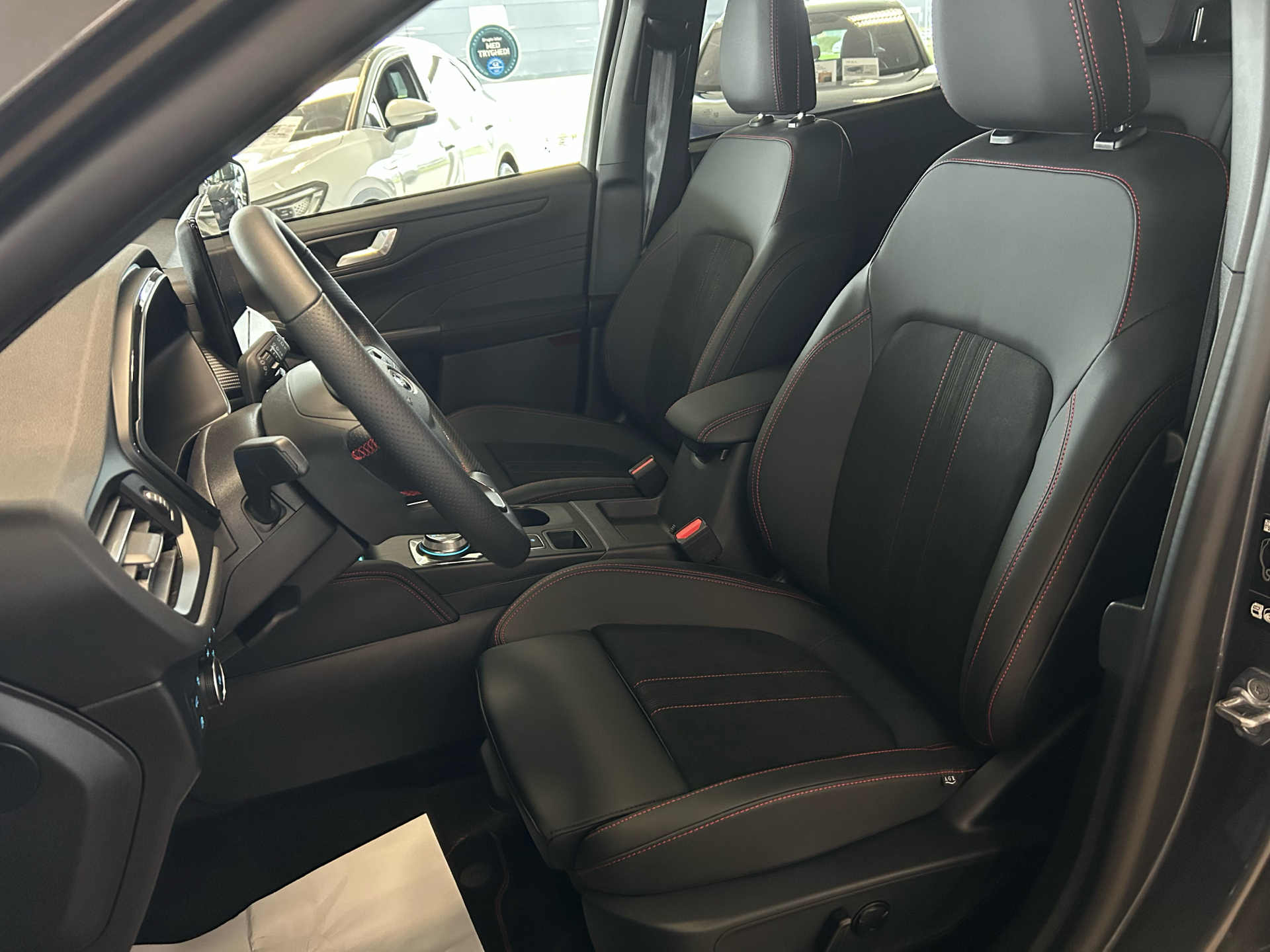 Billede af Ford Kuga 2,5 Plugin-hybrid ST-Line X CVT 243HK 5d Aut.