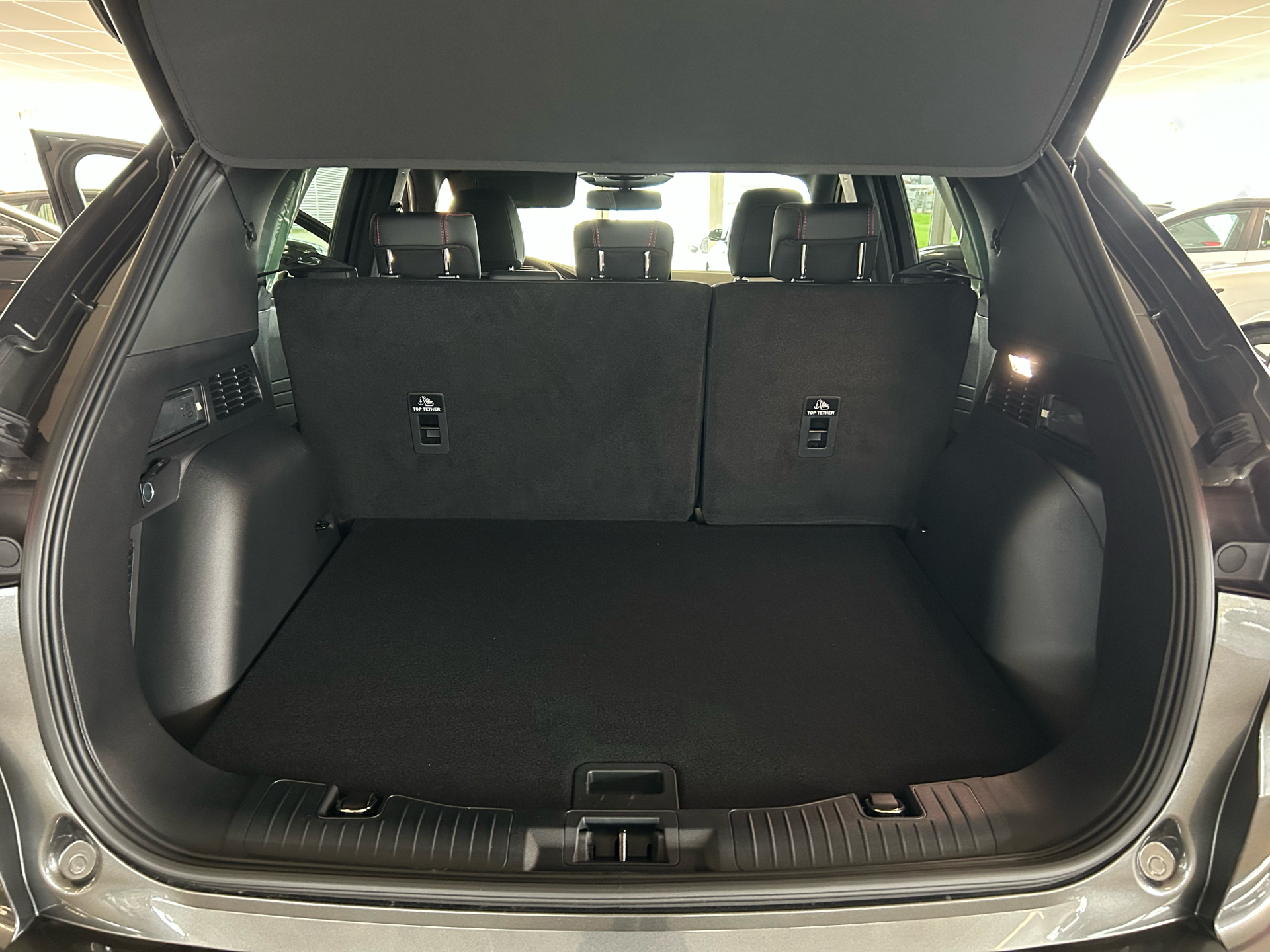 Billede af Ford Kuga 2,5 Plugin-hybrid ST-Line X CVT 243HK 5d Aut.