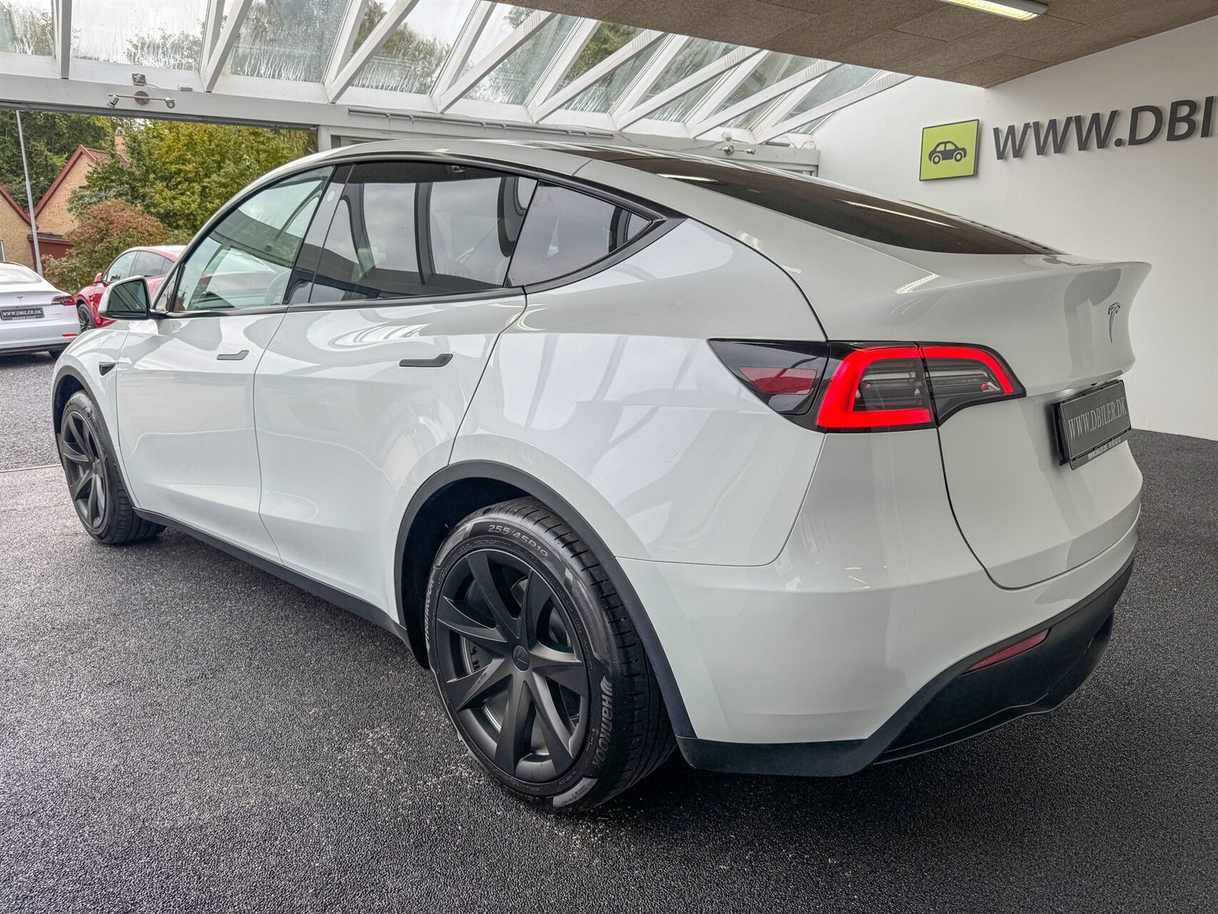 Billede af Tesla Model Y EL Standard Range RWD 204HK 5d Aut.