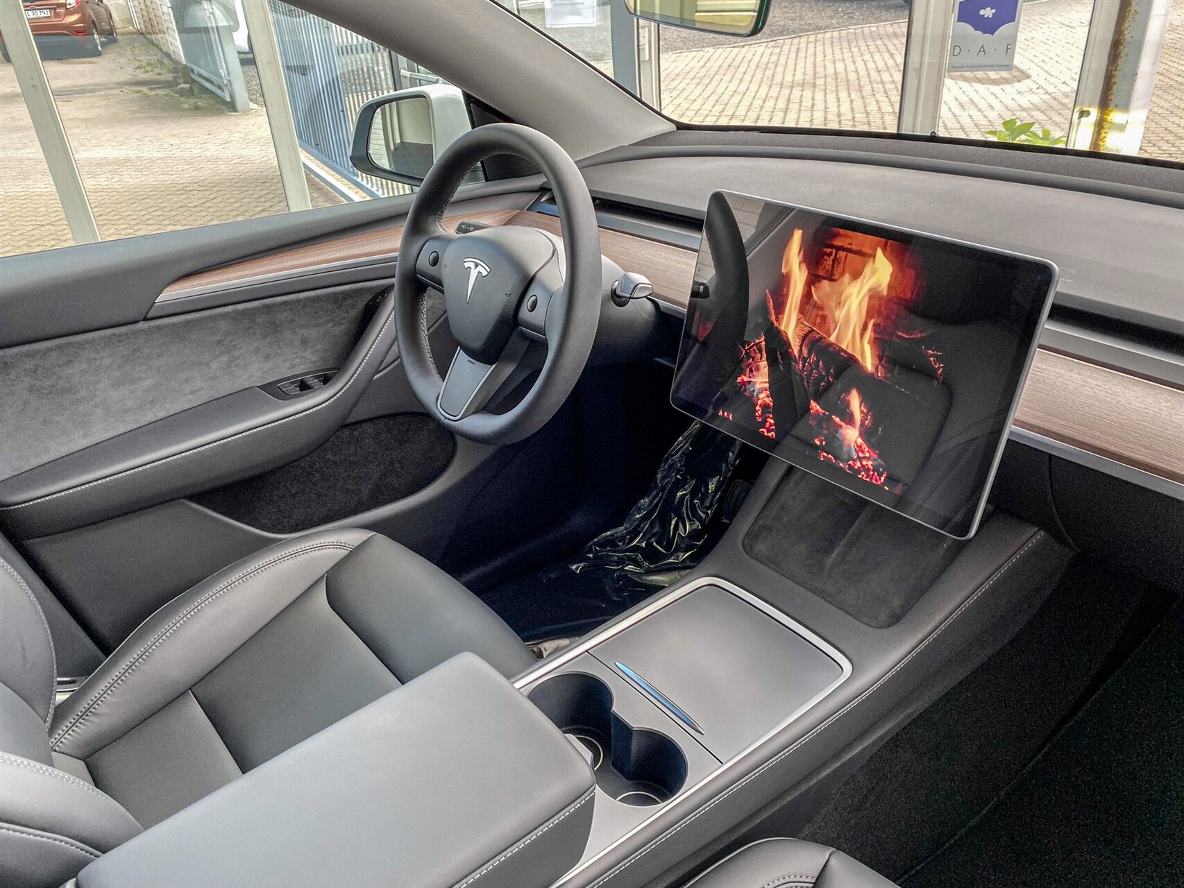 Billede af Tesla Model Y EL Standard Range RWD 204HK 5d Aut.