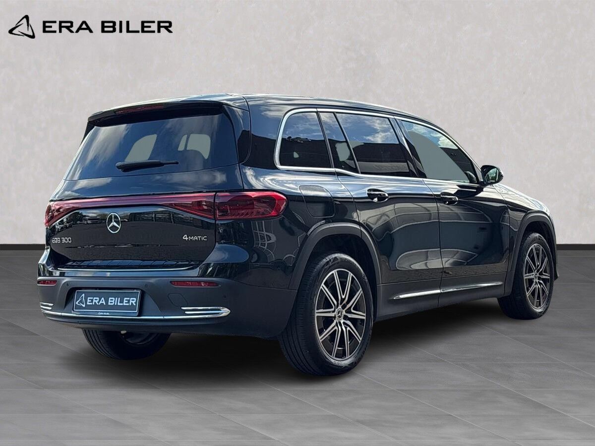 Billede af Mercedes-Benz EQB 300 EL AMG Line 7 Pers. 4Matic 228HK 5d Aut.
