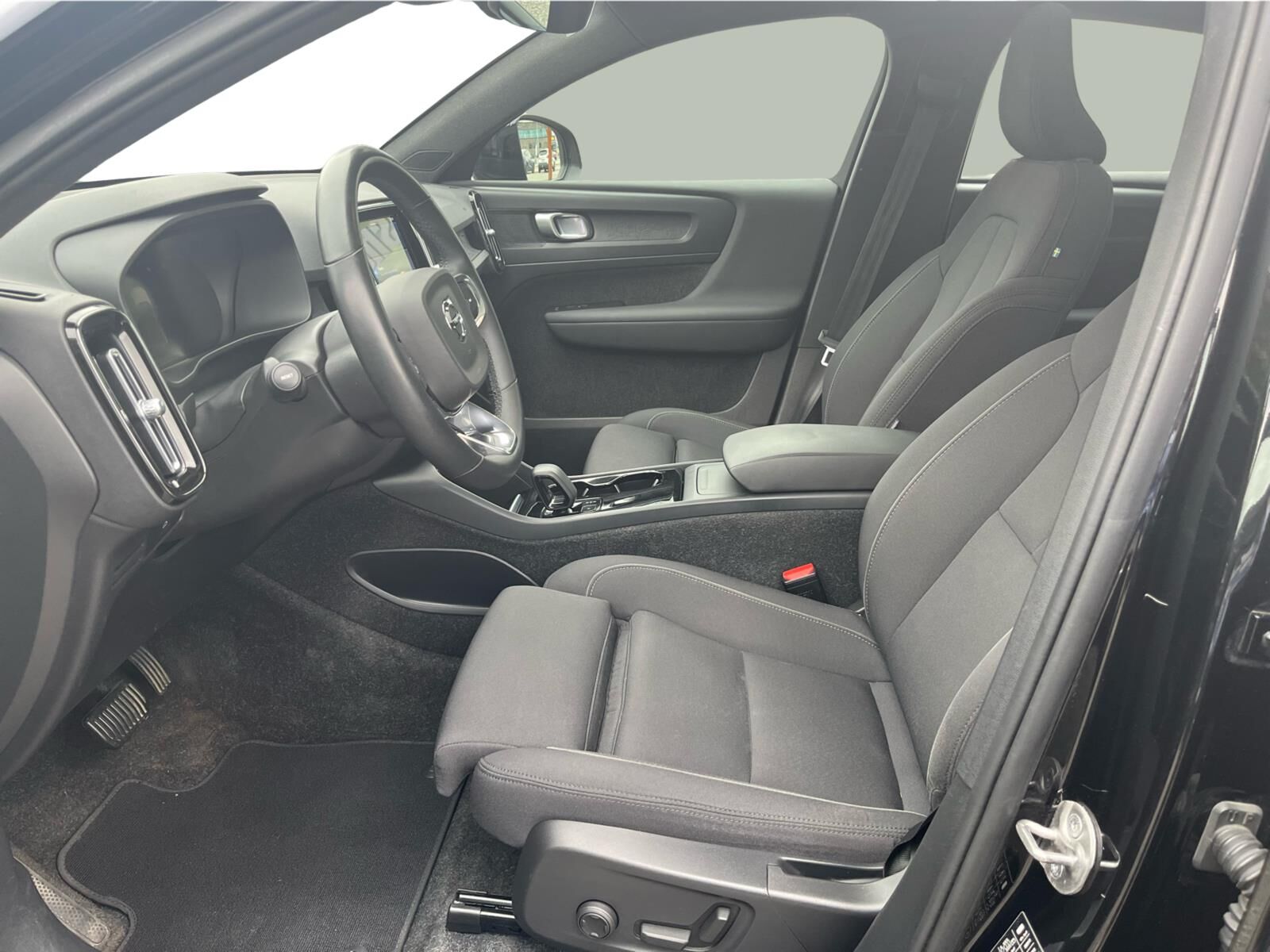 Billede af Volvo C40 P8 Recharge Twin Plus AWD 408HK 4d Aut.