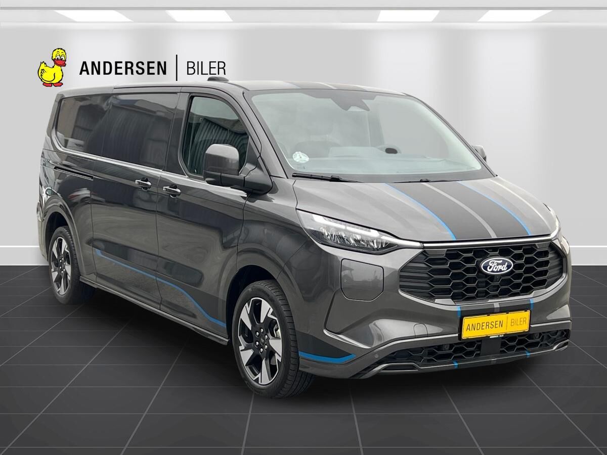 Billede af Ford Transit Custom 320 L2H1 2,5 Plugin-hybrid Sport CVT 233HK Van Trinl. Gear