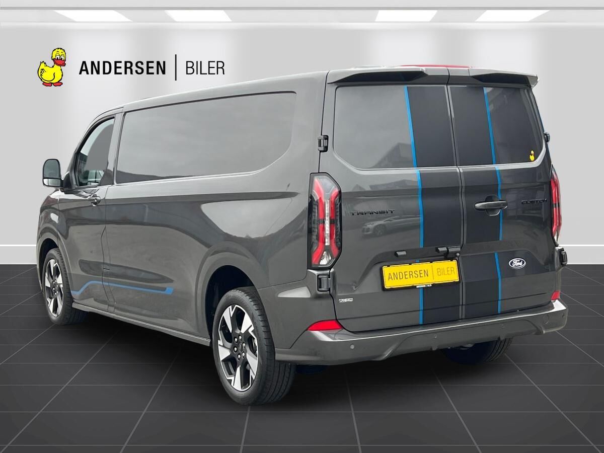 Billede af Ford Transit Custom 320 L2H1 2,5 Plugin-hybrid Sport CVT 233HK Van Trinl. Gear