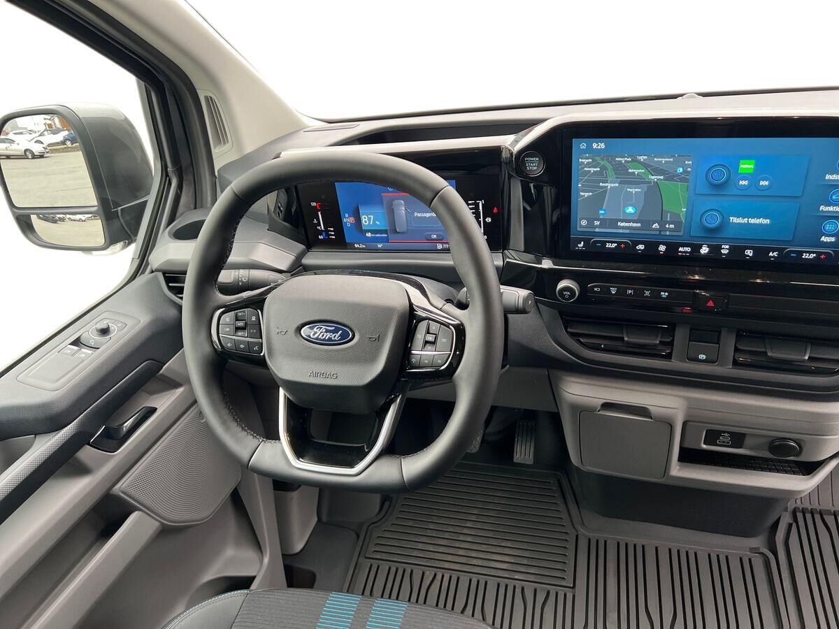 Billede af Ford Transit Custom 320 L2H1 2,5 Plugin-hybrid Sport CVT 233HK Van Trinl. Gear