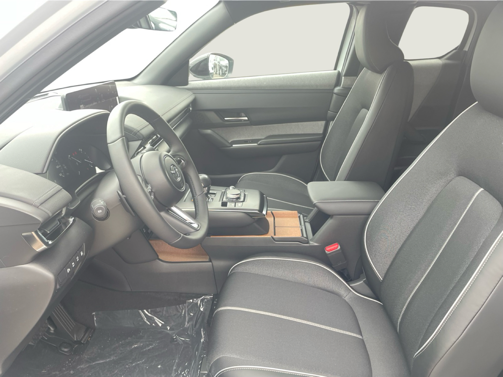 Billede af Mazda MX-30 0,8 e-Skyactiv R-EV  Plugin-hybrid Exclusive-Line 170HK 5d Trinl. Gear