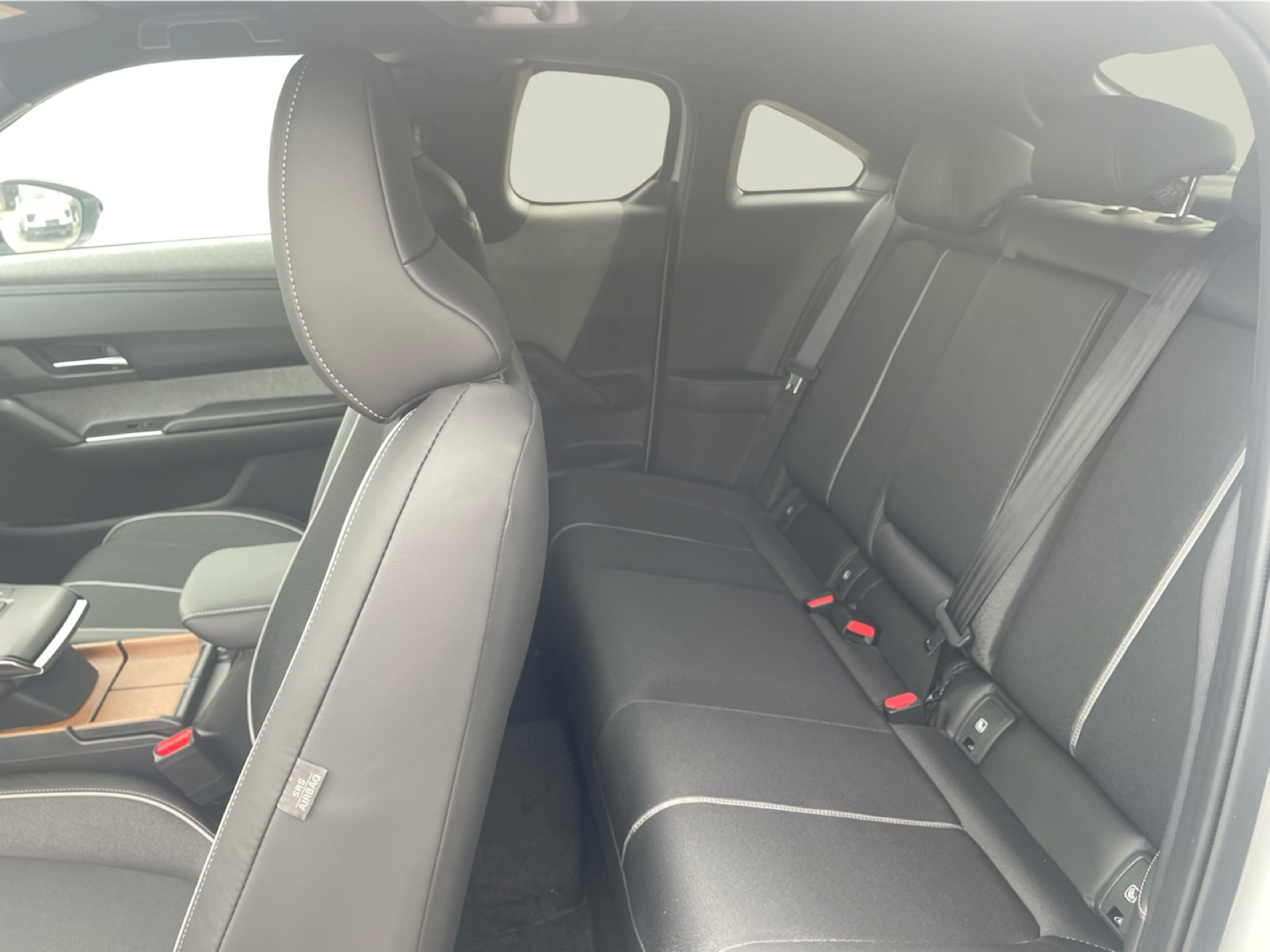 Billede af Mazda MX-30 0,8 e-Skyactiv R-EV  Plugin-hybrid Exclusive-Line 170HK 5d Trinl. Gear