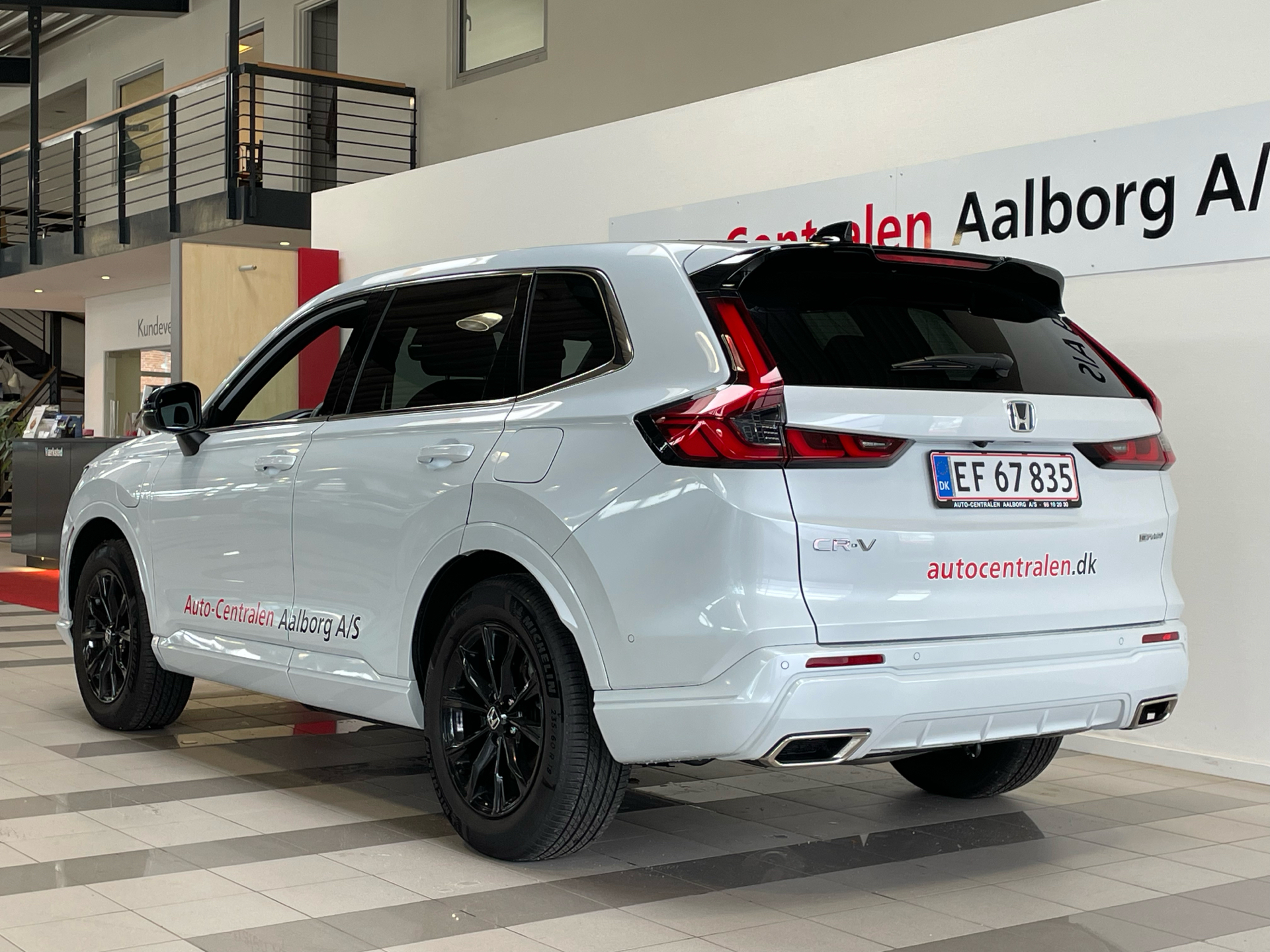 Billede af Honda CR-V 2,0 i-MMD  Plugin-hybrid Advance Tech E-CVT 184HK 5d Trinl. Gear