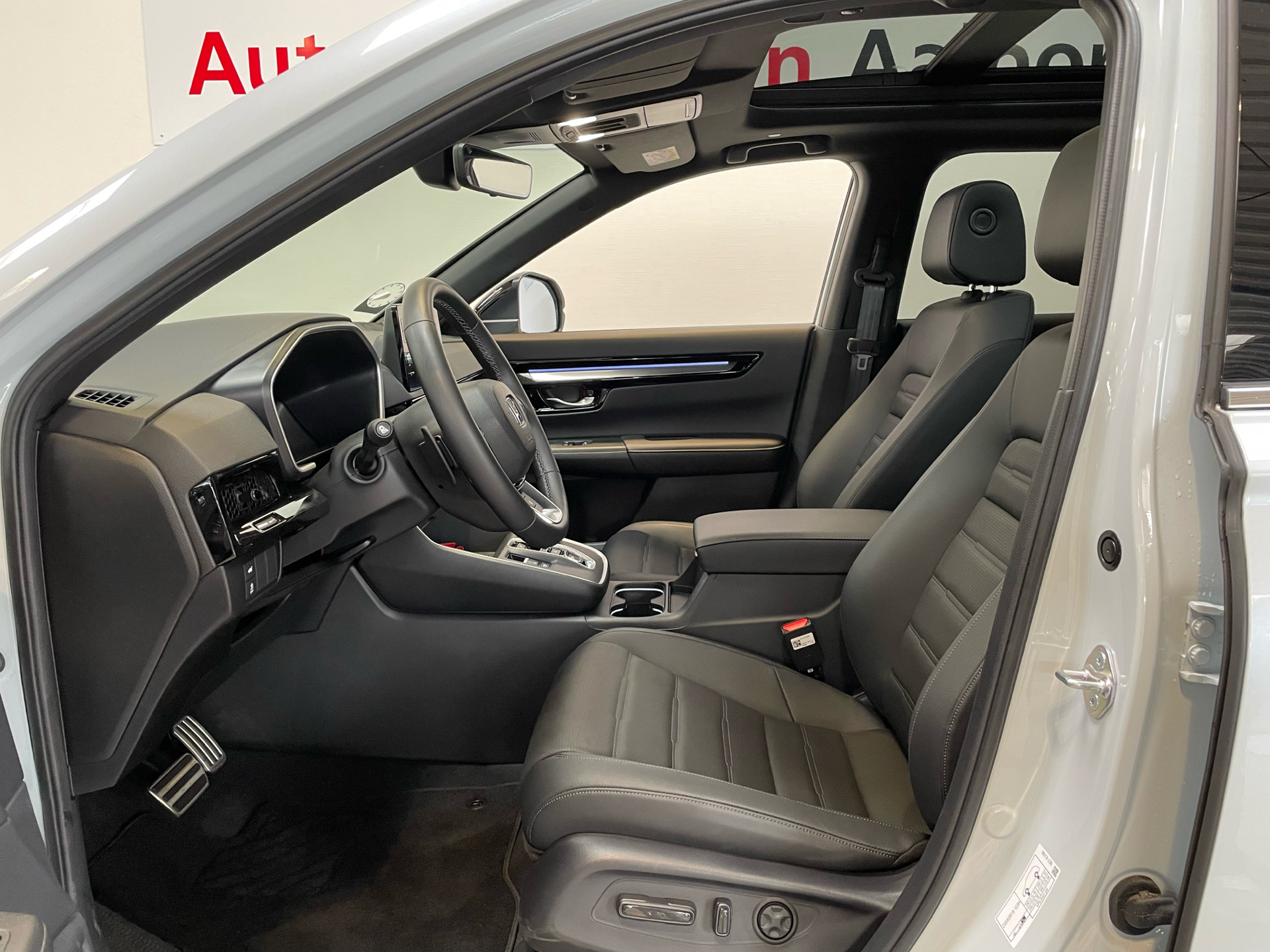 Billede af Honda CR-V 2,0 i-MMD  Plugin-hybrid Advance Tech E-CVT 184HK 5d Trinl. Gear