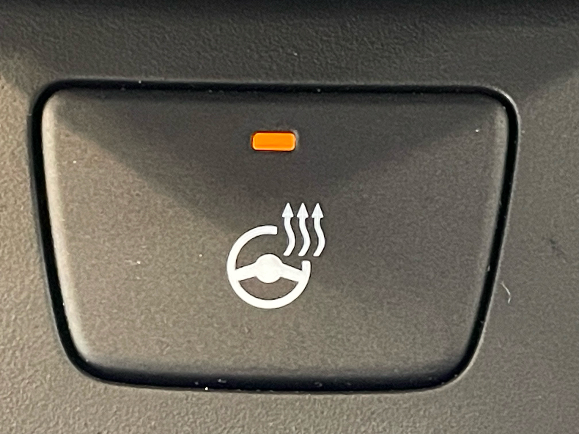 Billede af Honda CR-V 2,0 i-MMD  Plugin-hybrid Advance Tech E-CVT 184HK 5d Trinl. Gear