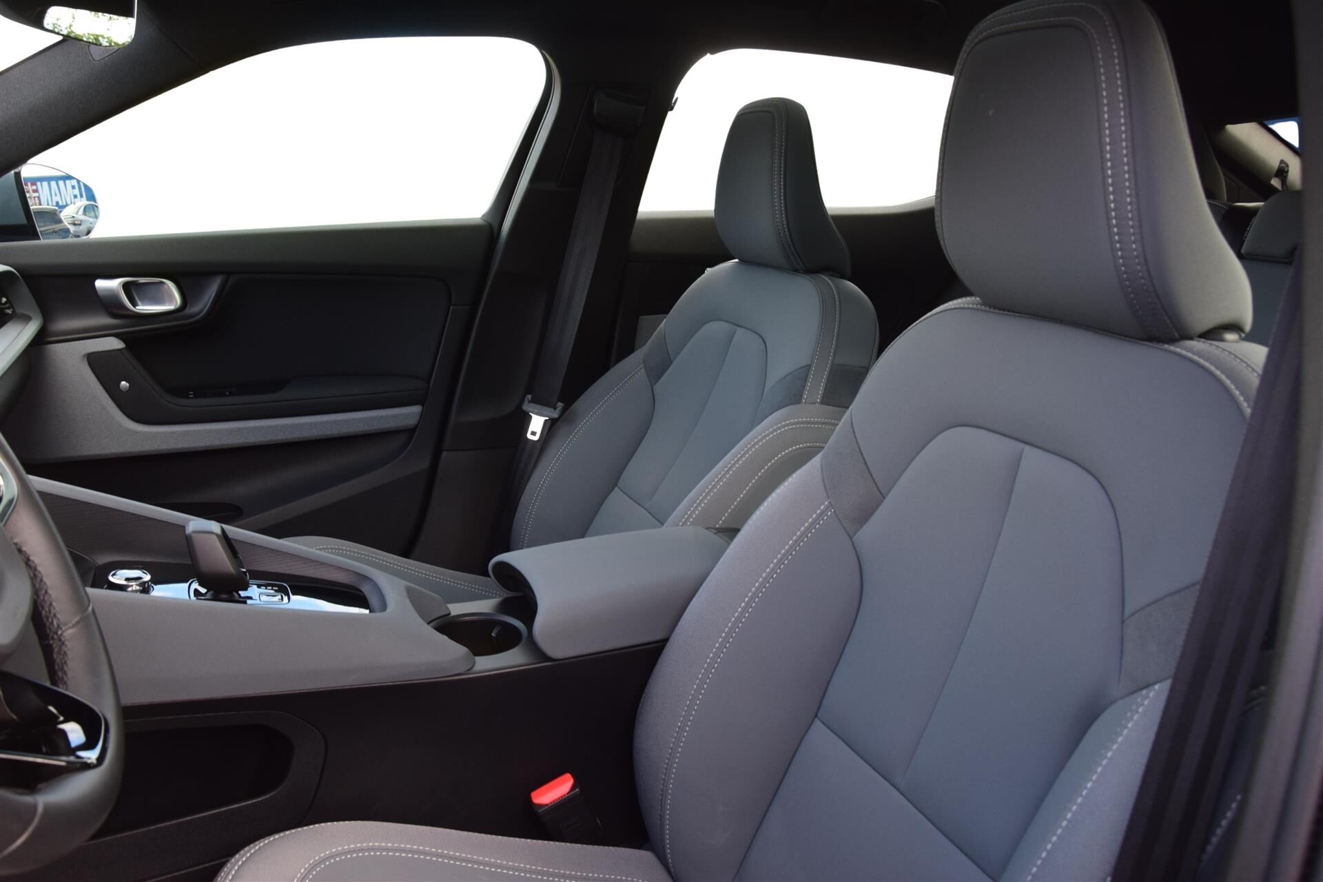 Billede af Polestar 2 EL Long range Single motor 231HK 5d Aut.