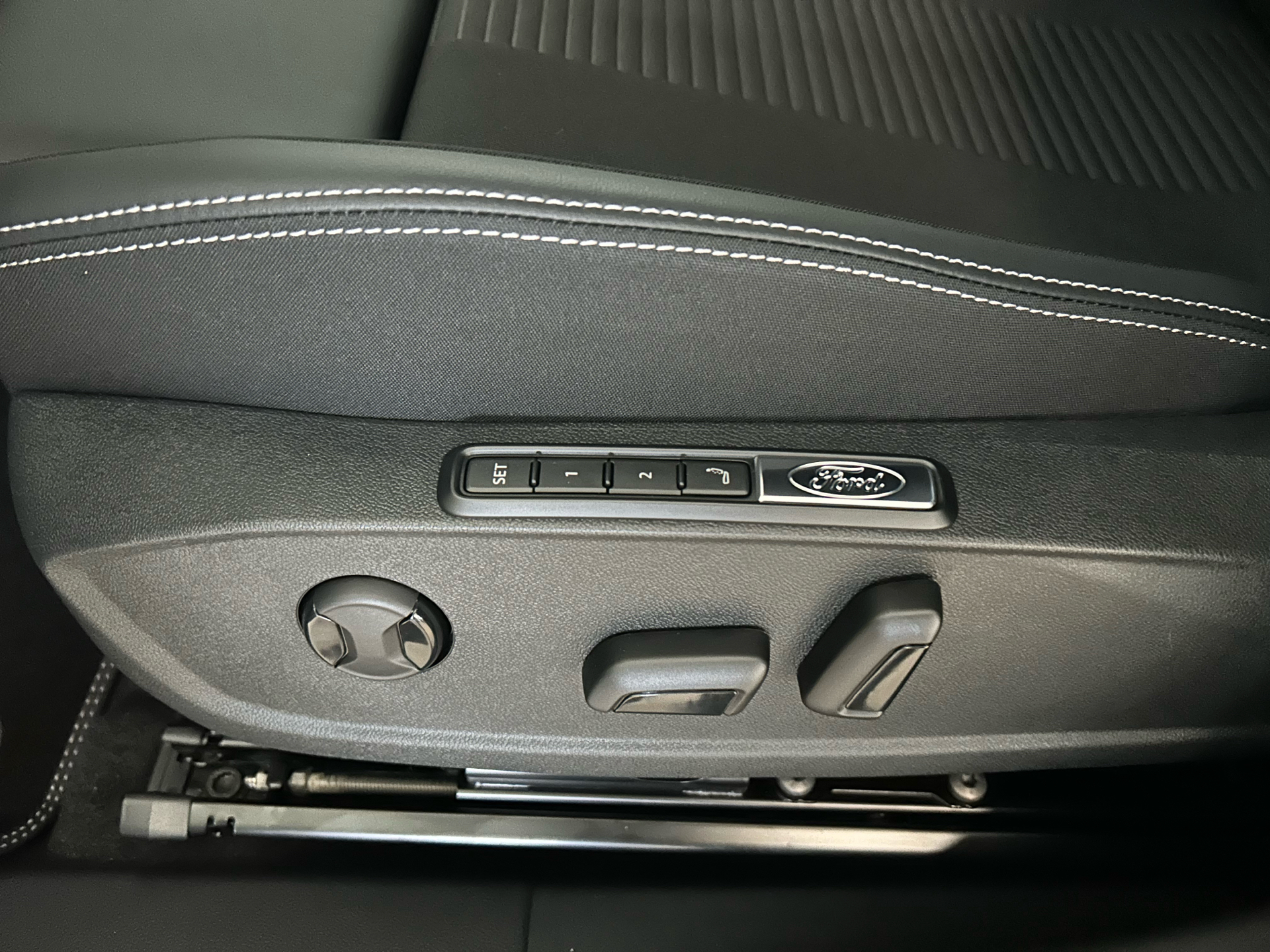 Billede af Ford Capri EL UR Premium 286HK 5d Aut.