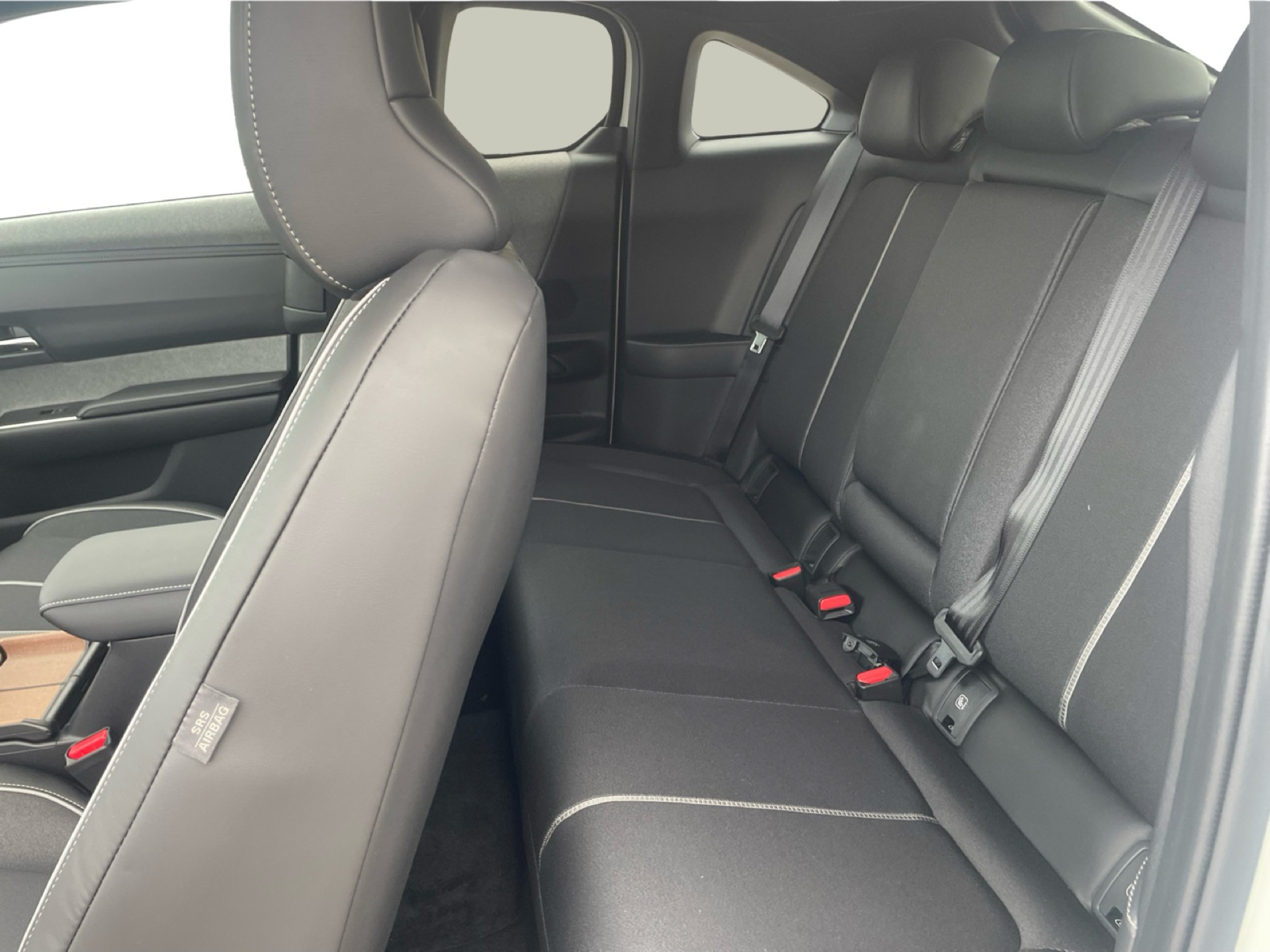 Billede af Mazda MX-30 0,8 e-Skyactiv R-EV  Plugin-hybrid Exclusive-Line 170HK 5d Trinl. Gear