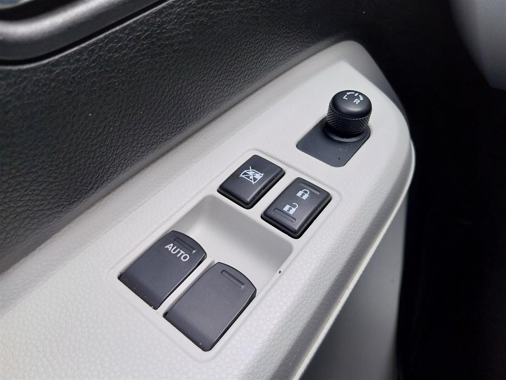 Billede af Suzuki Ignis 1,2 Dualjet  Mild hybrid Club AEB Hybrid 90HK 5d