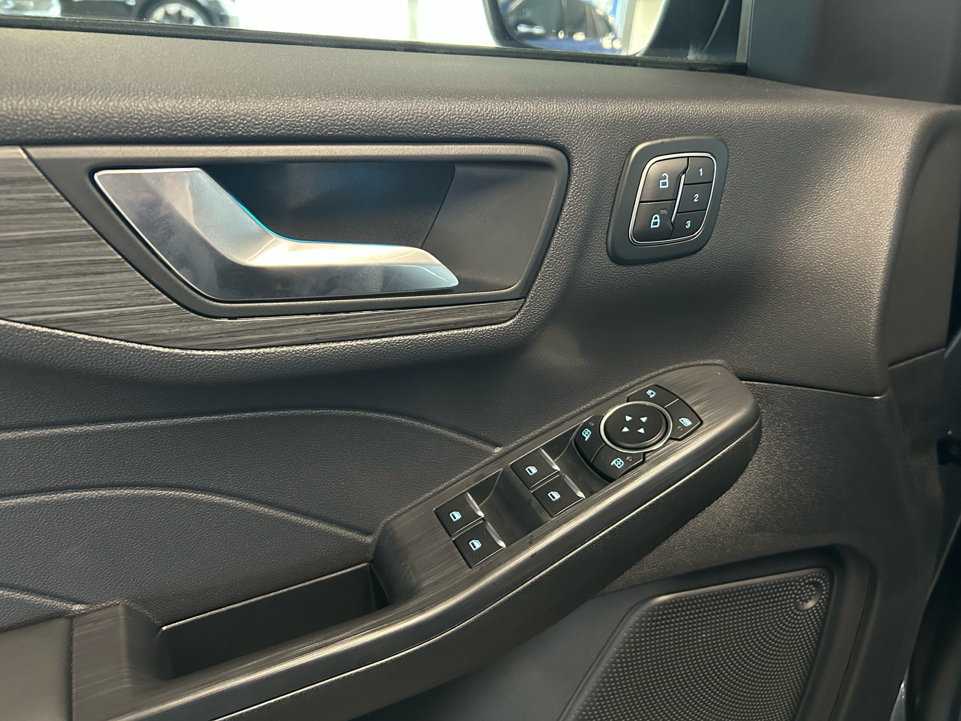 Billede af Ford Kuga 2,5 Plugin-hybrid Active X CVT 243HK 5d Aut.