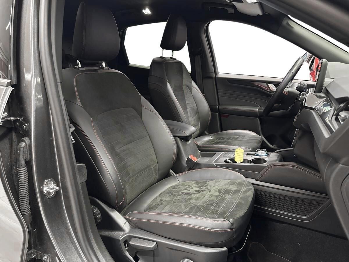 Billede af Ford Kuga 2,5 Plugin-hybrid ST-Line X CVT 225HK 5d Trinl. Gear