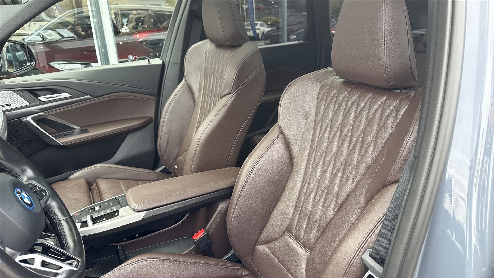 Billede af BMW iX1 xDrive30 Fully Charged M-Sport 313HK 5d Aut. 